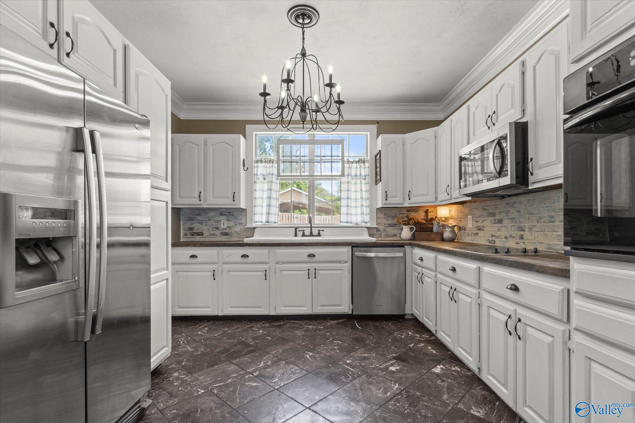 1605 Edmondson Street