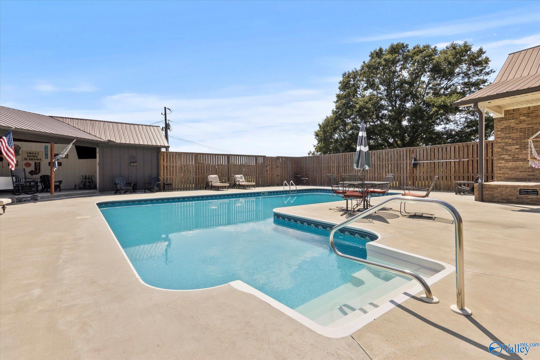 1605 Edmondson Street