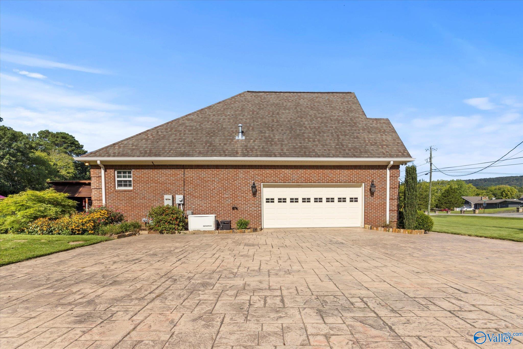 205 Cotton Road