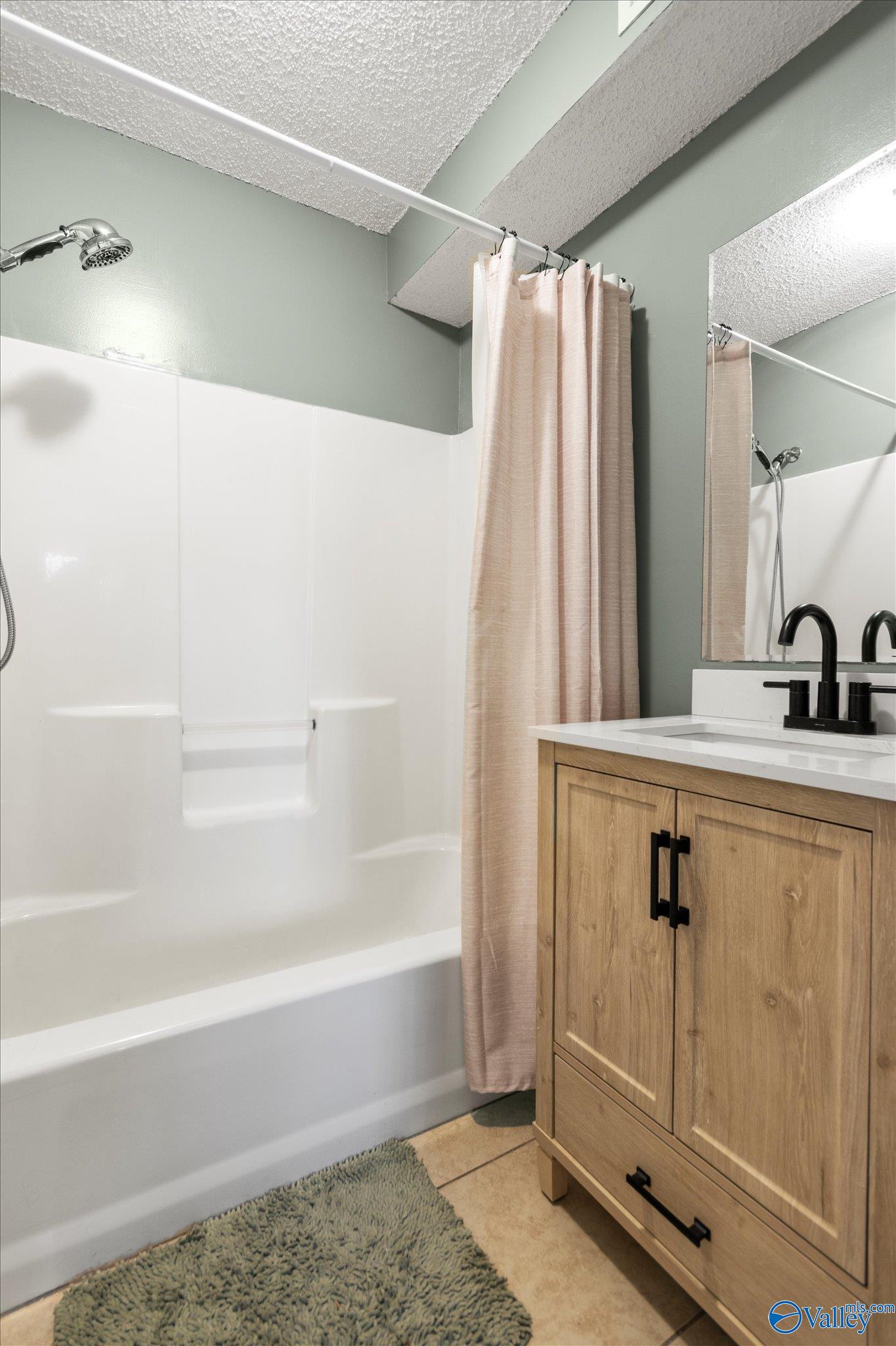 2000 Solitude Avenue