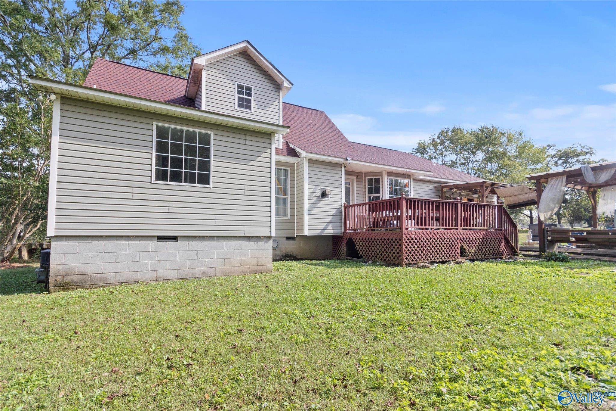 1453 East Main Street