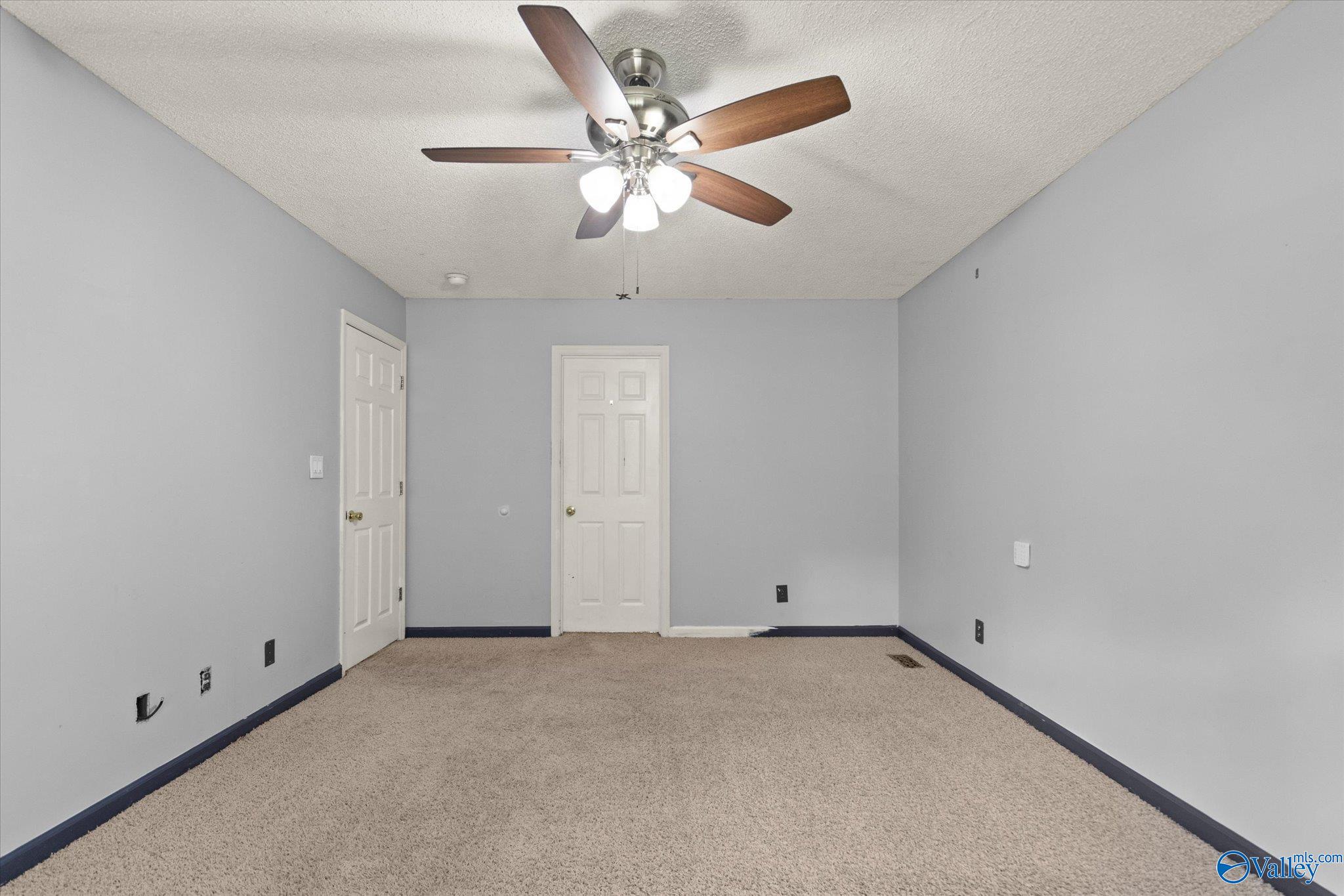 1453 East Main Street