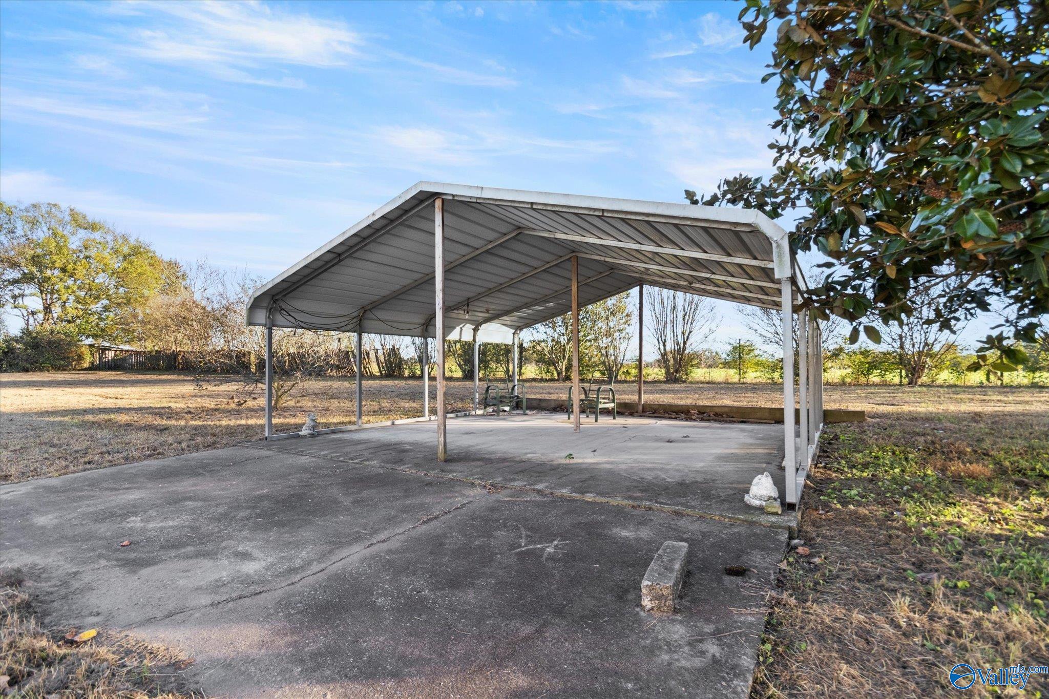 1004 Wolf Creek Road