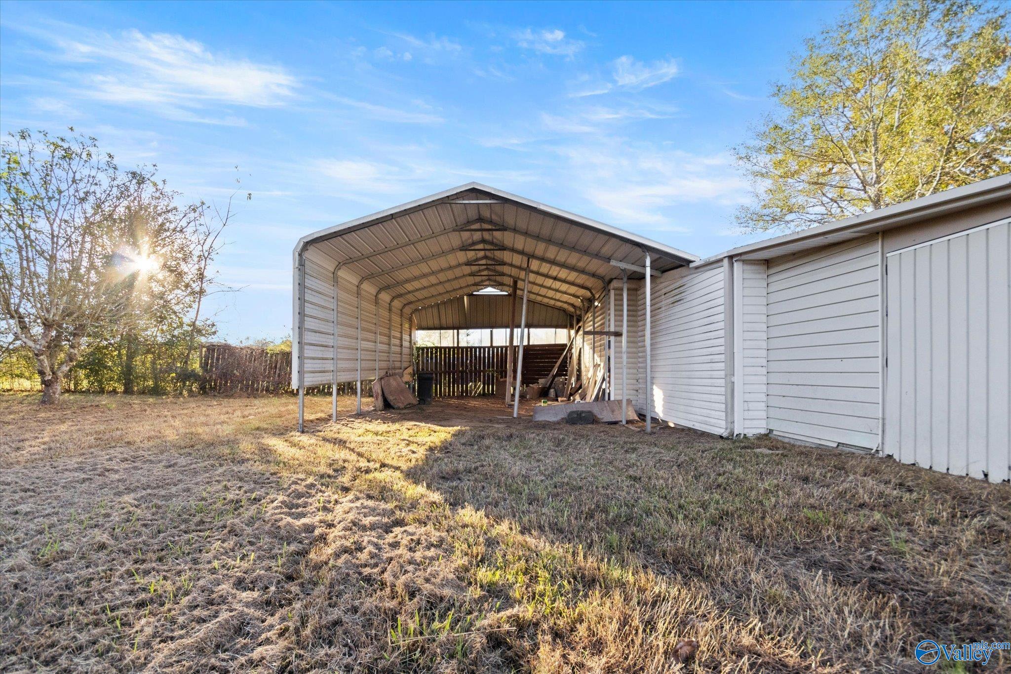 1004 Wolf Creek Road