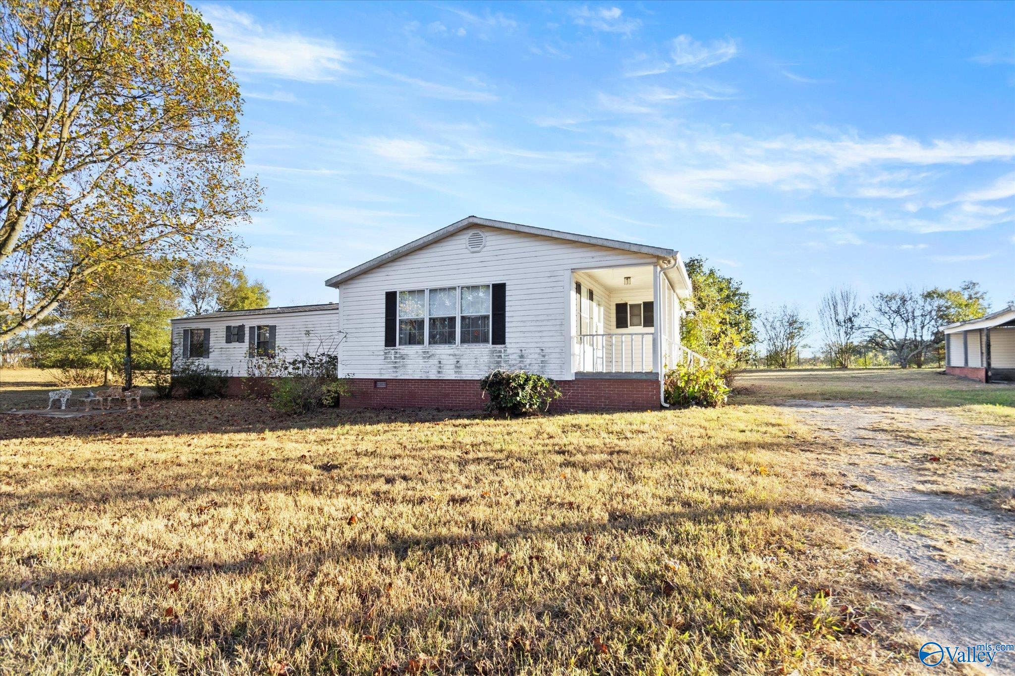 1004 Wolf Creek Road