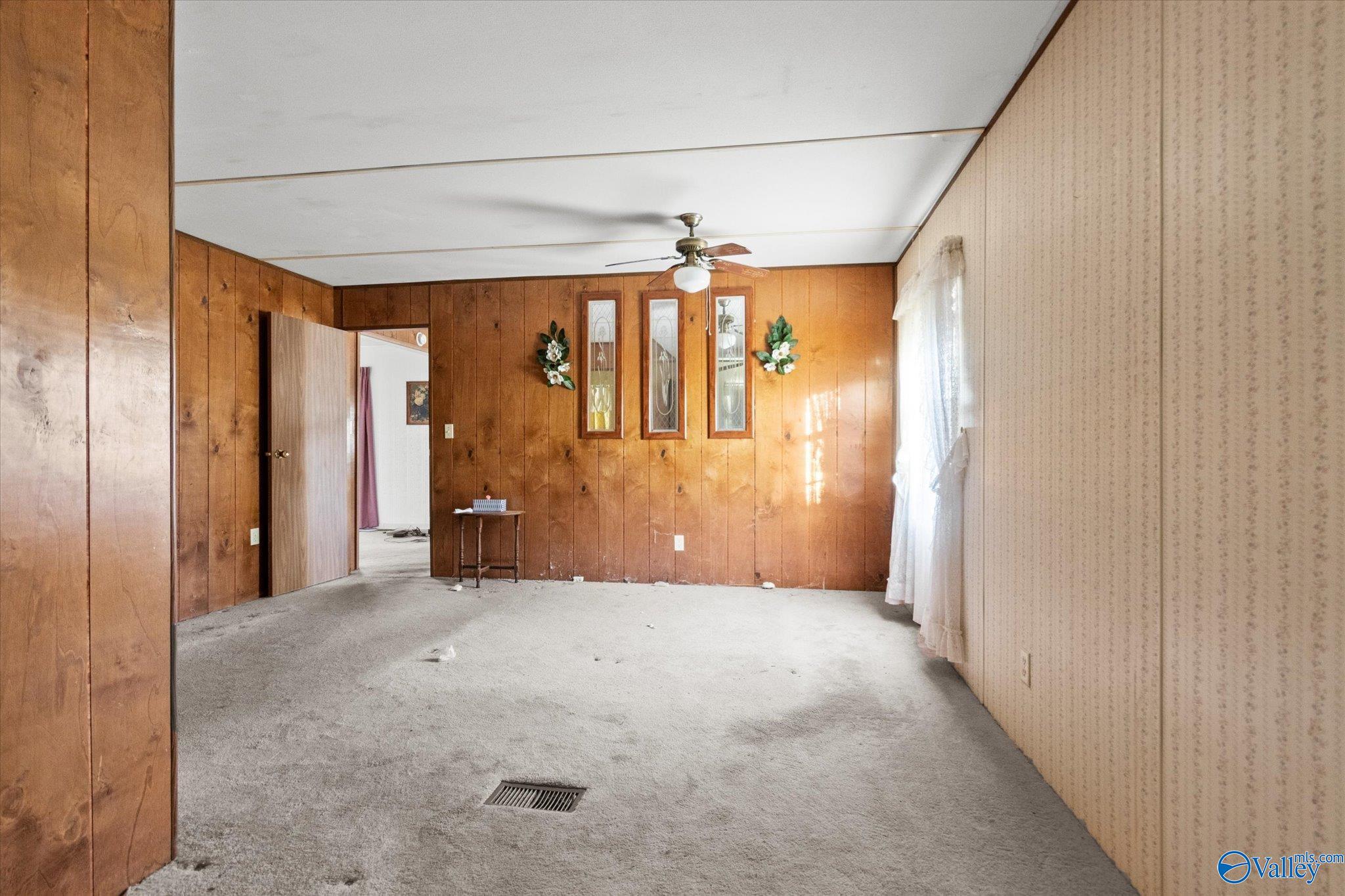 1004 Wolf Creek Road