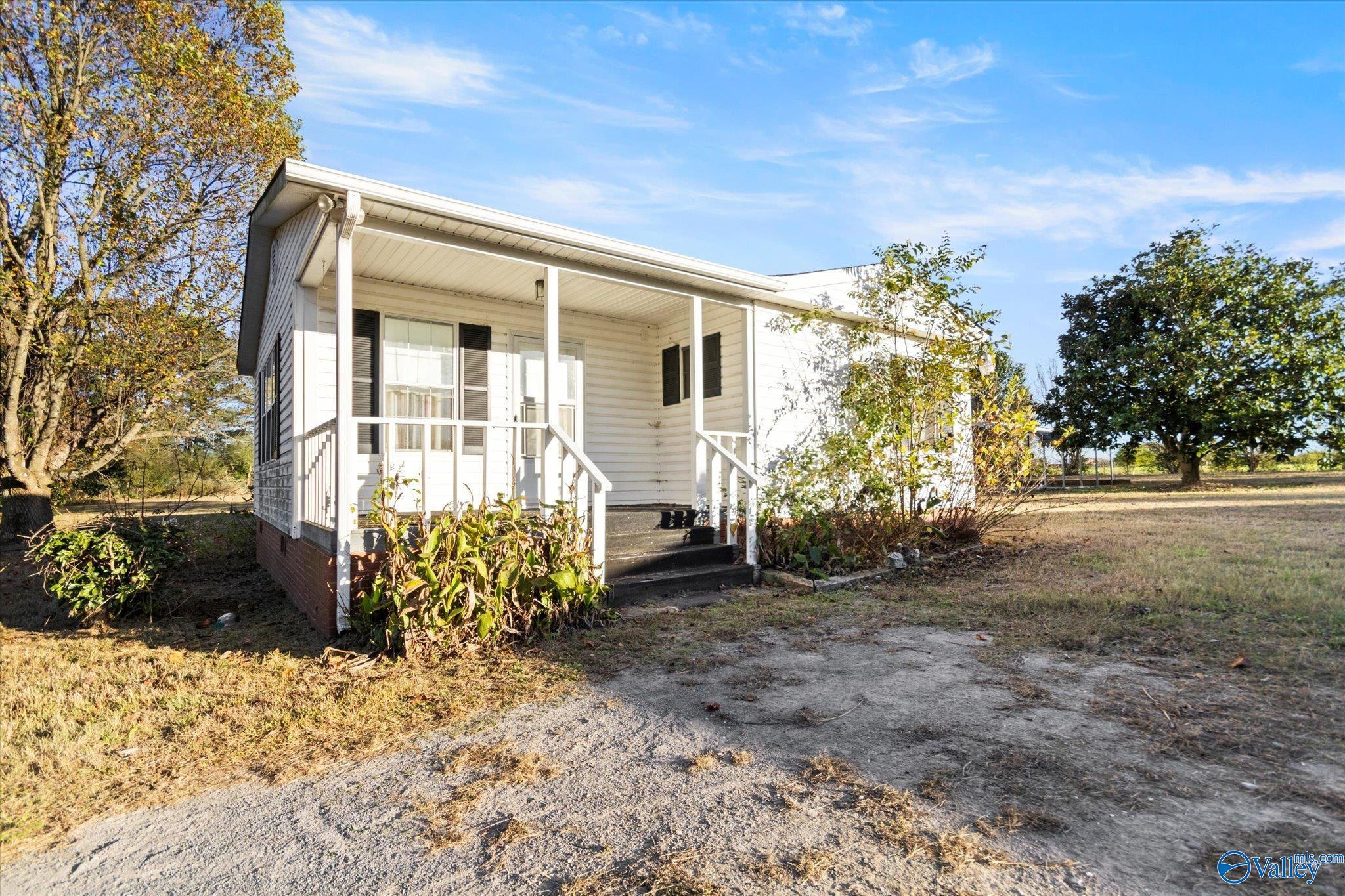 1004 Wolf Creek Road