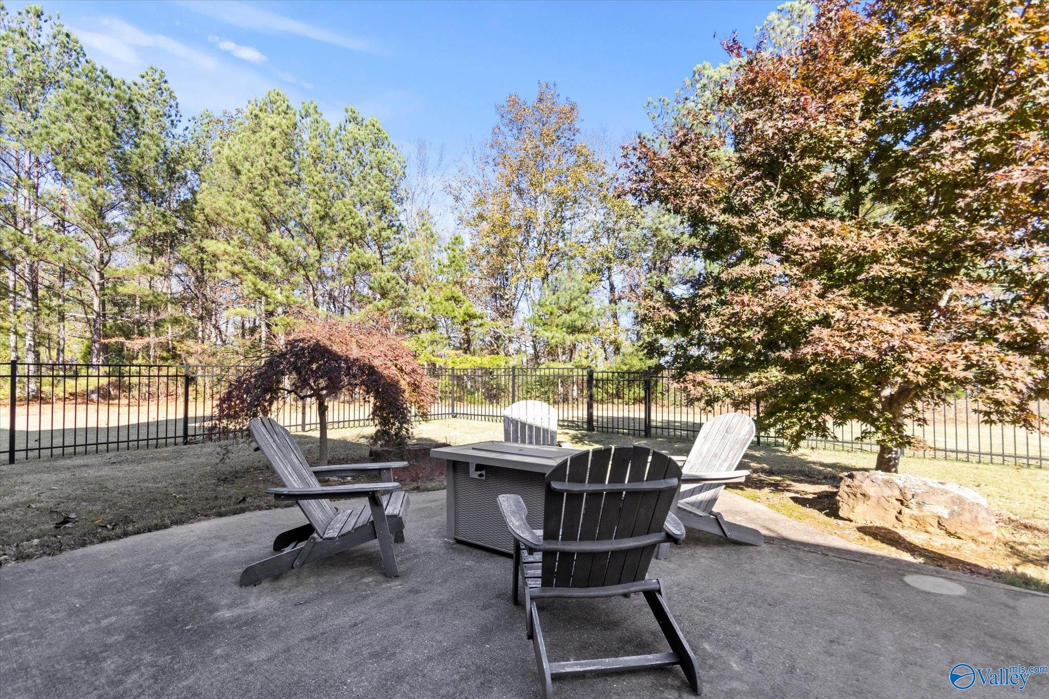 70 North Ridge Drive