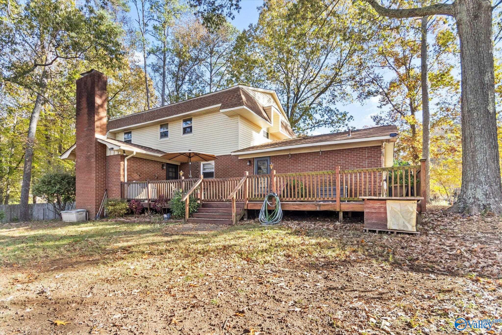 2220 Hickory Hills Drive
