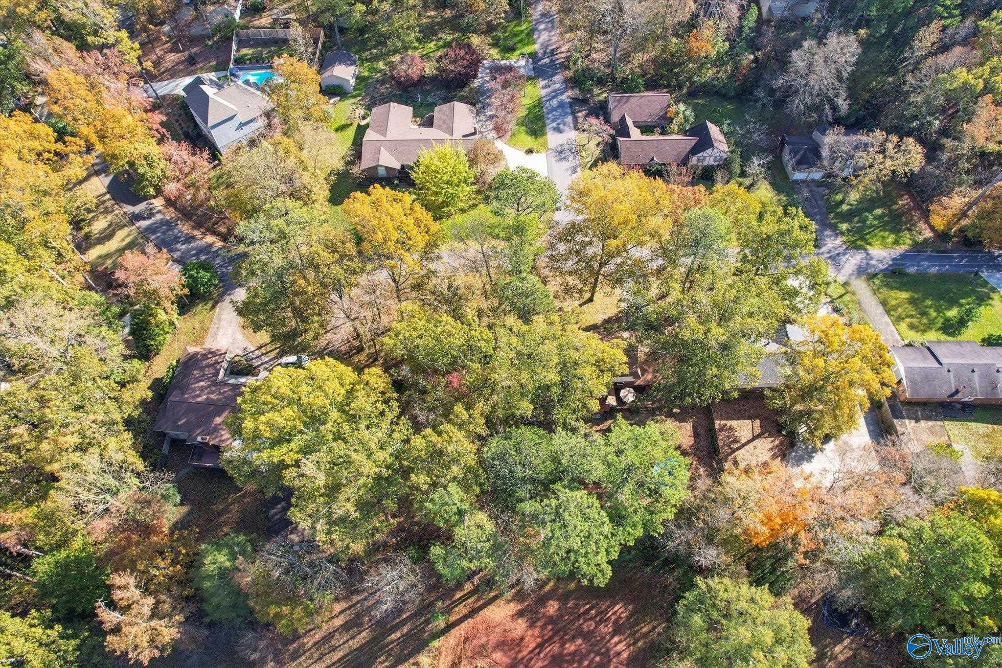2220 Hickory Hills Drive