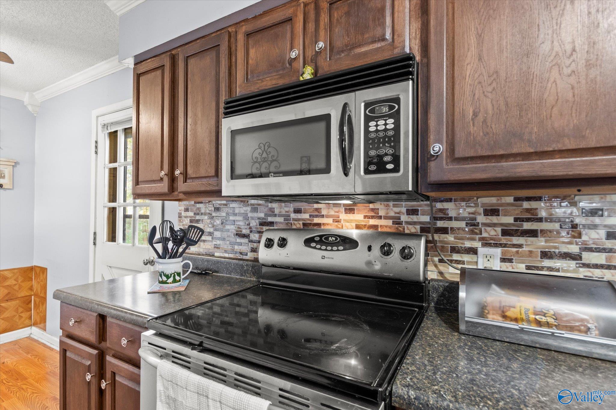 2220 Hickory Hills Drive