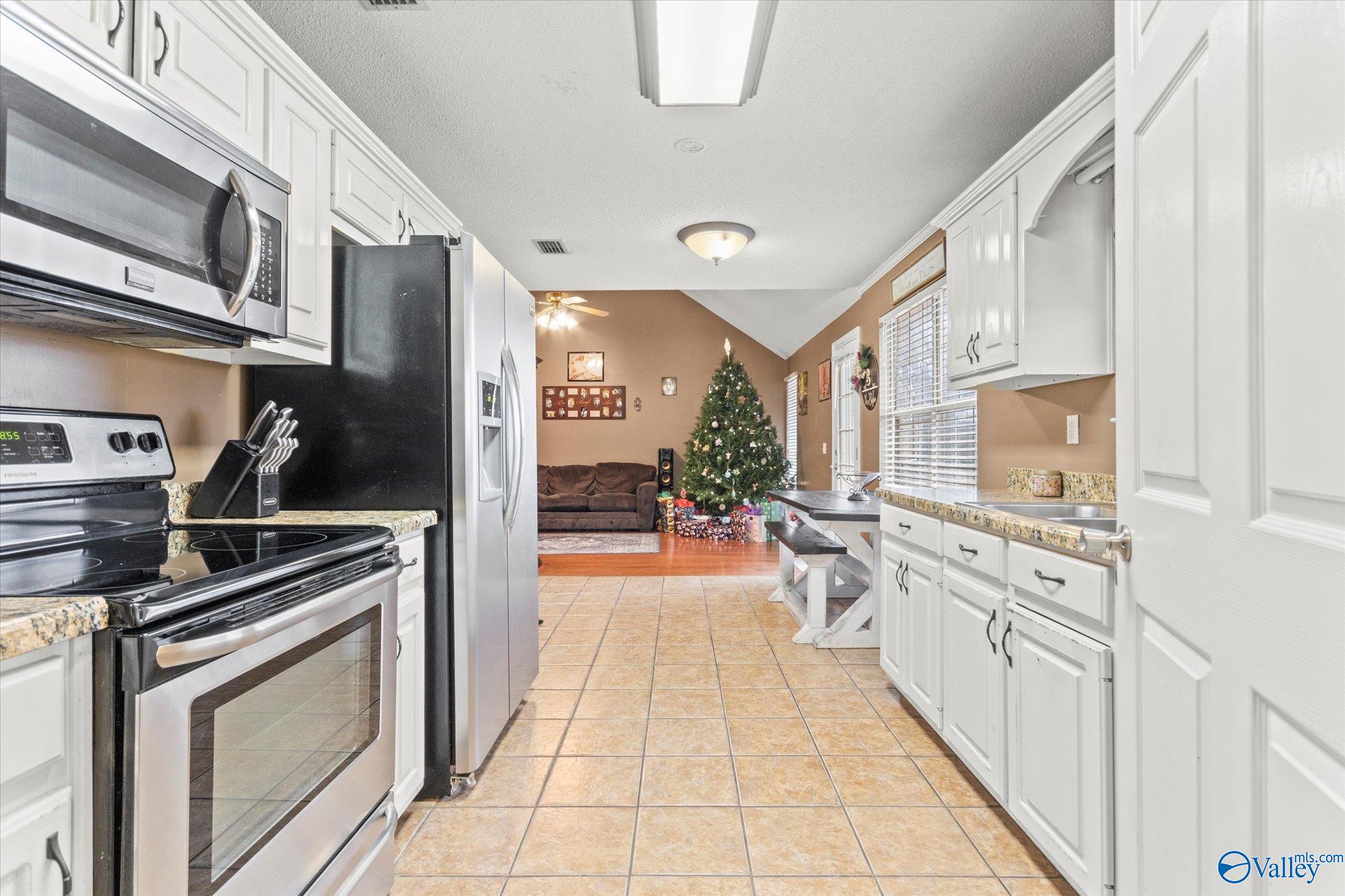 410 Briarwood Avenue