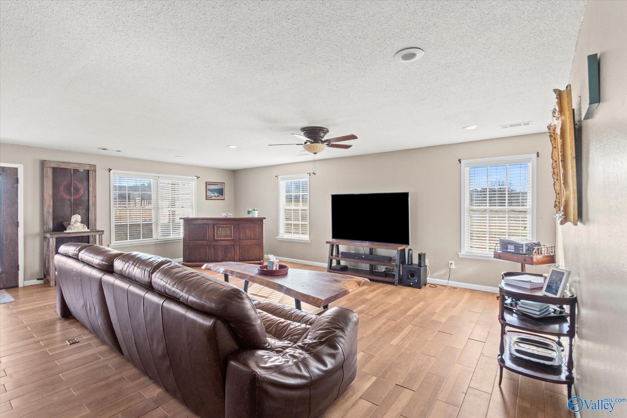 8331 Highway 179