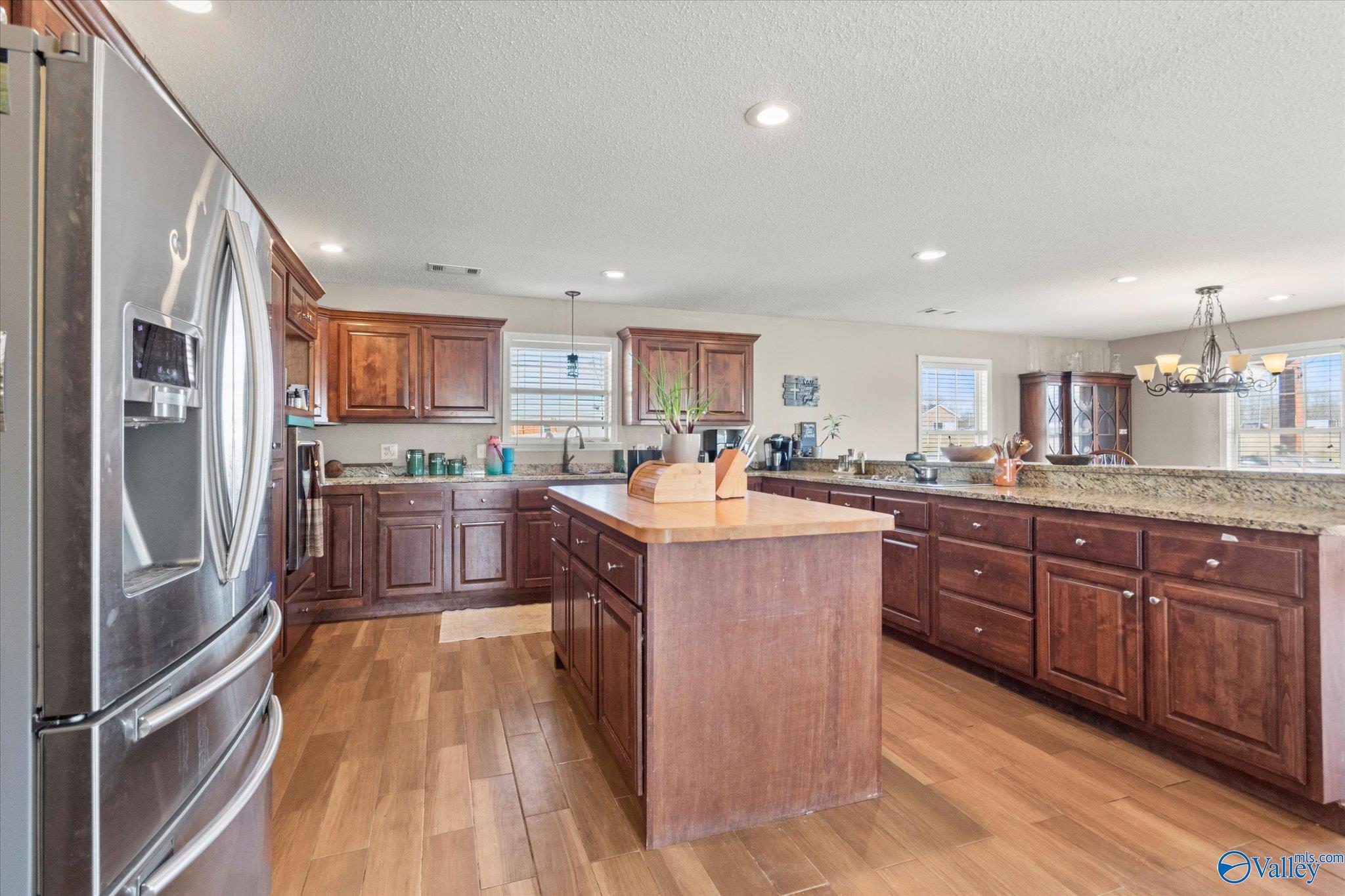 8331 Highway 179