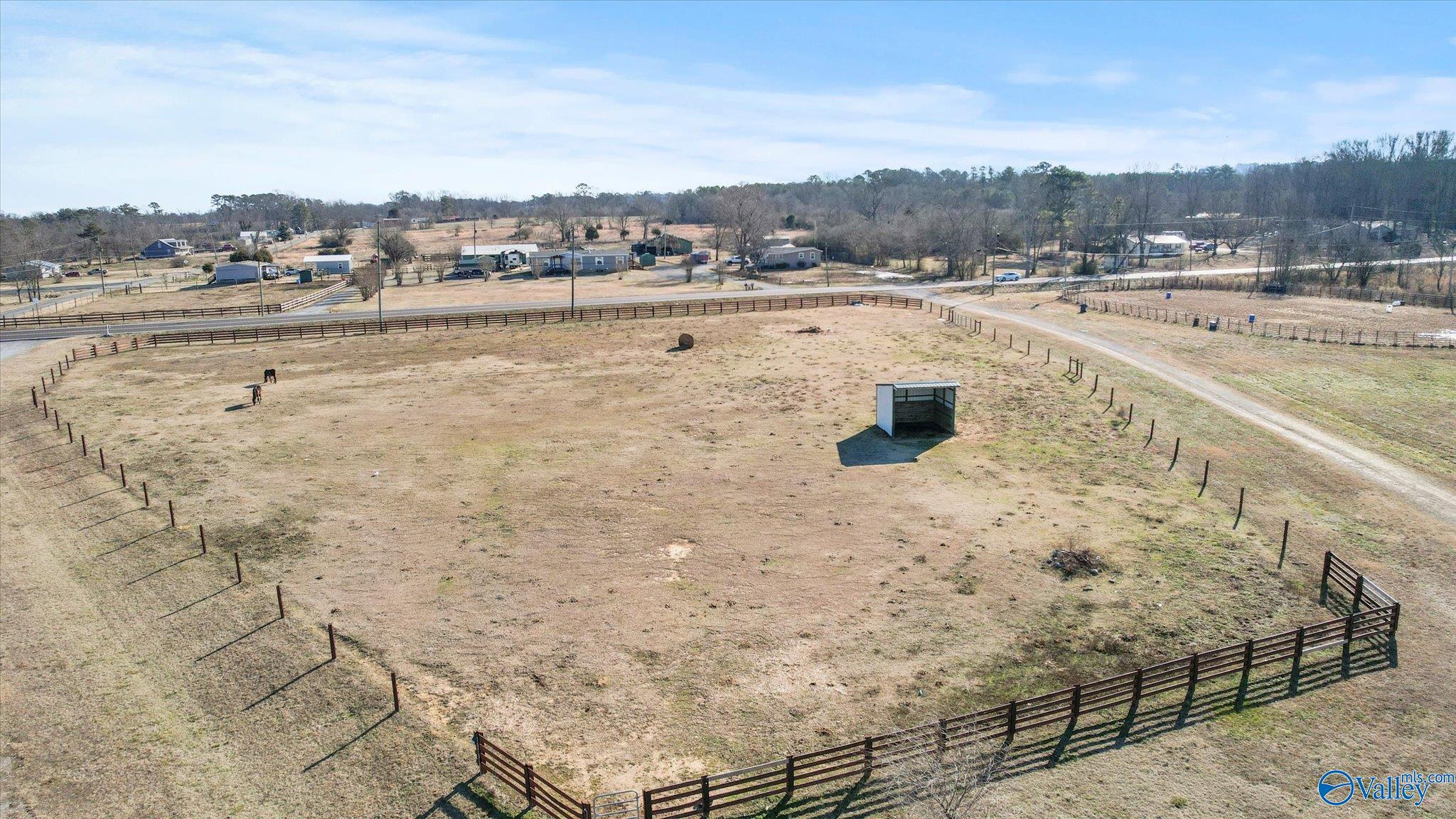 8331 Highway 179