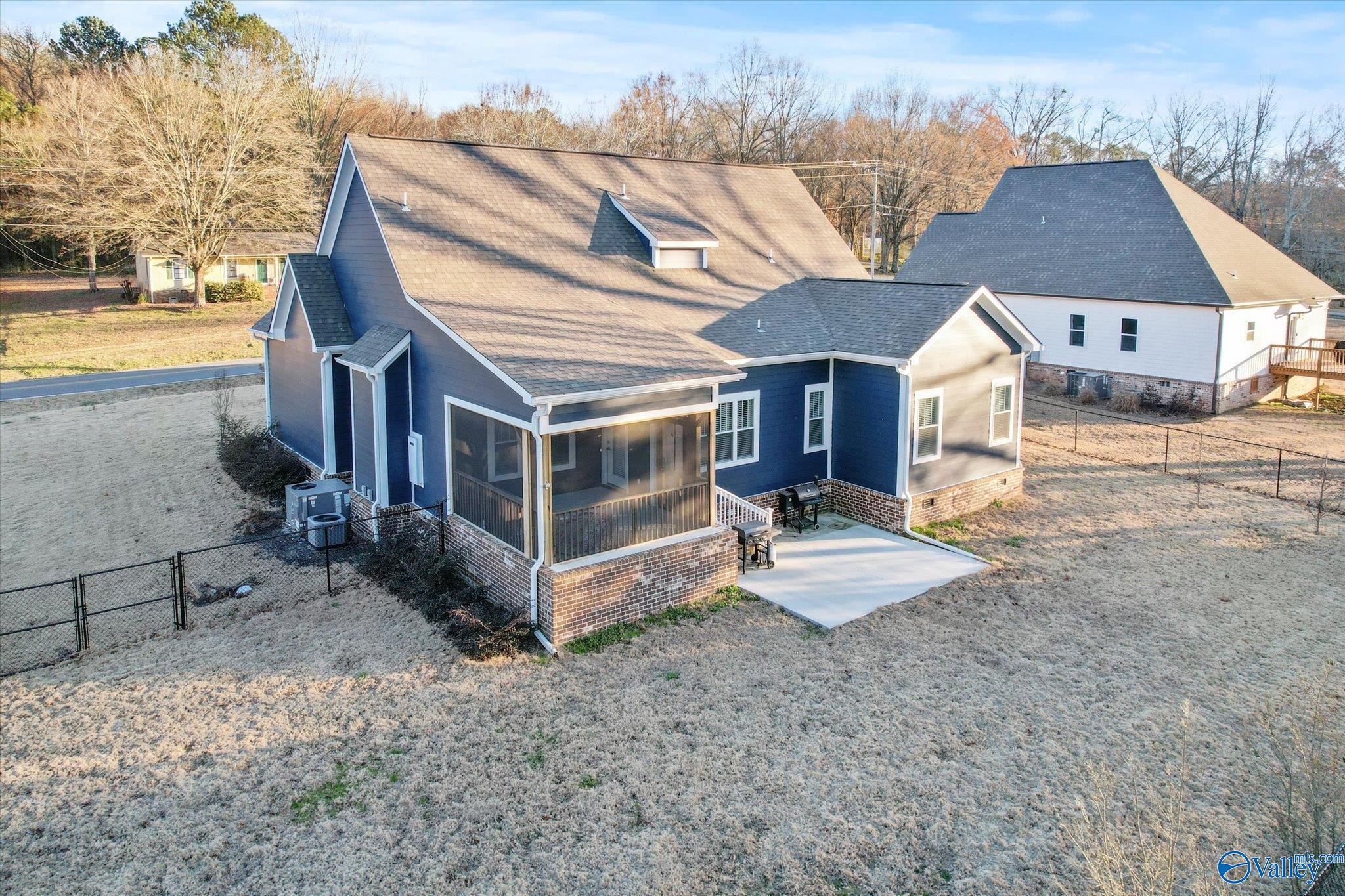 4022 Browns Valley Road
