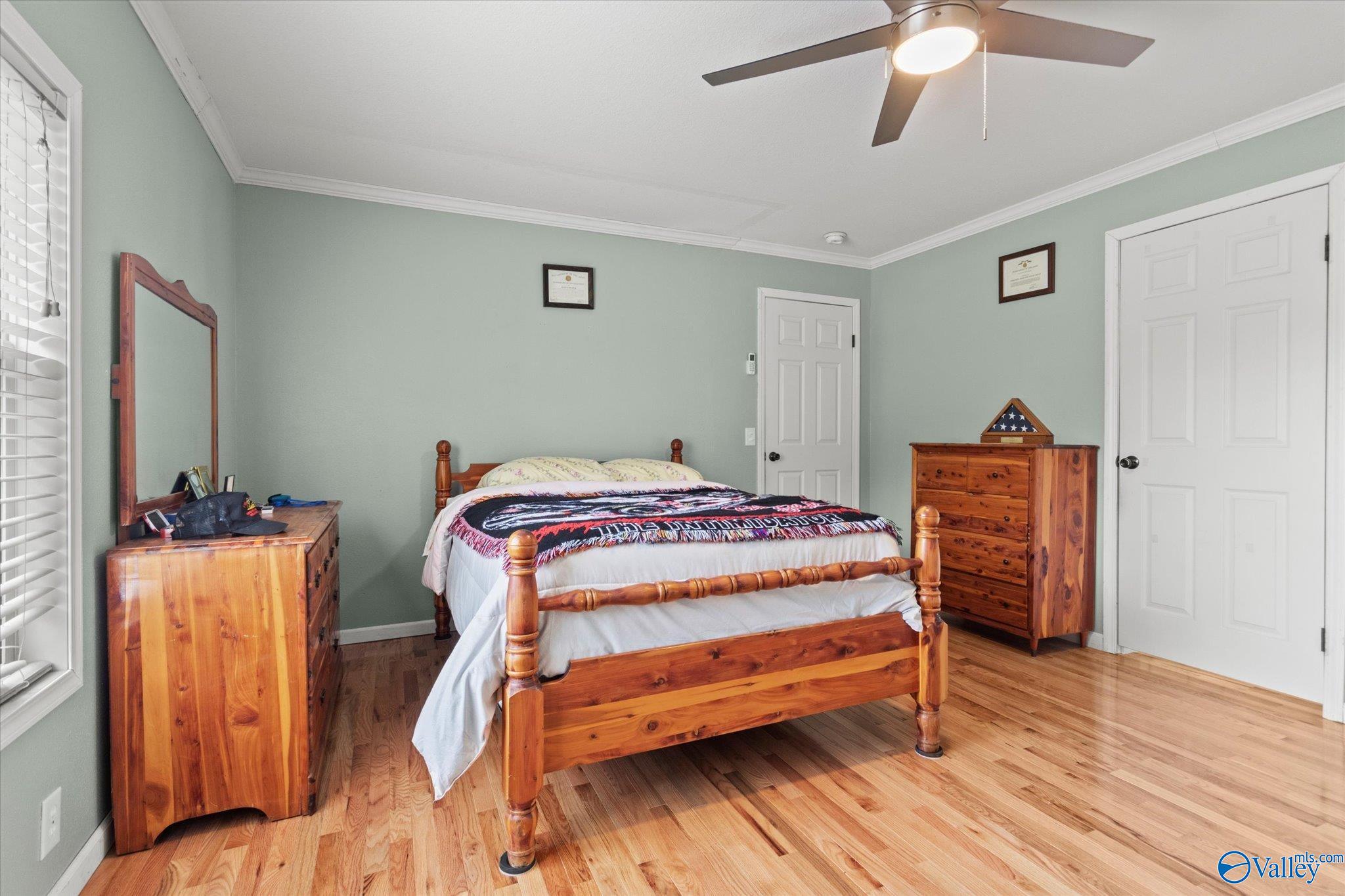 5565 Rock Springs Road