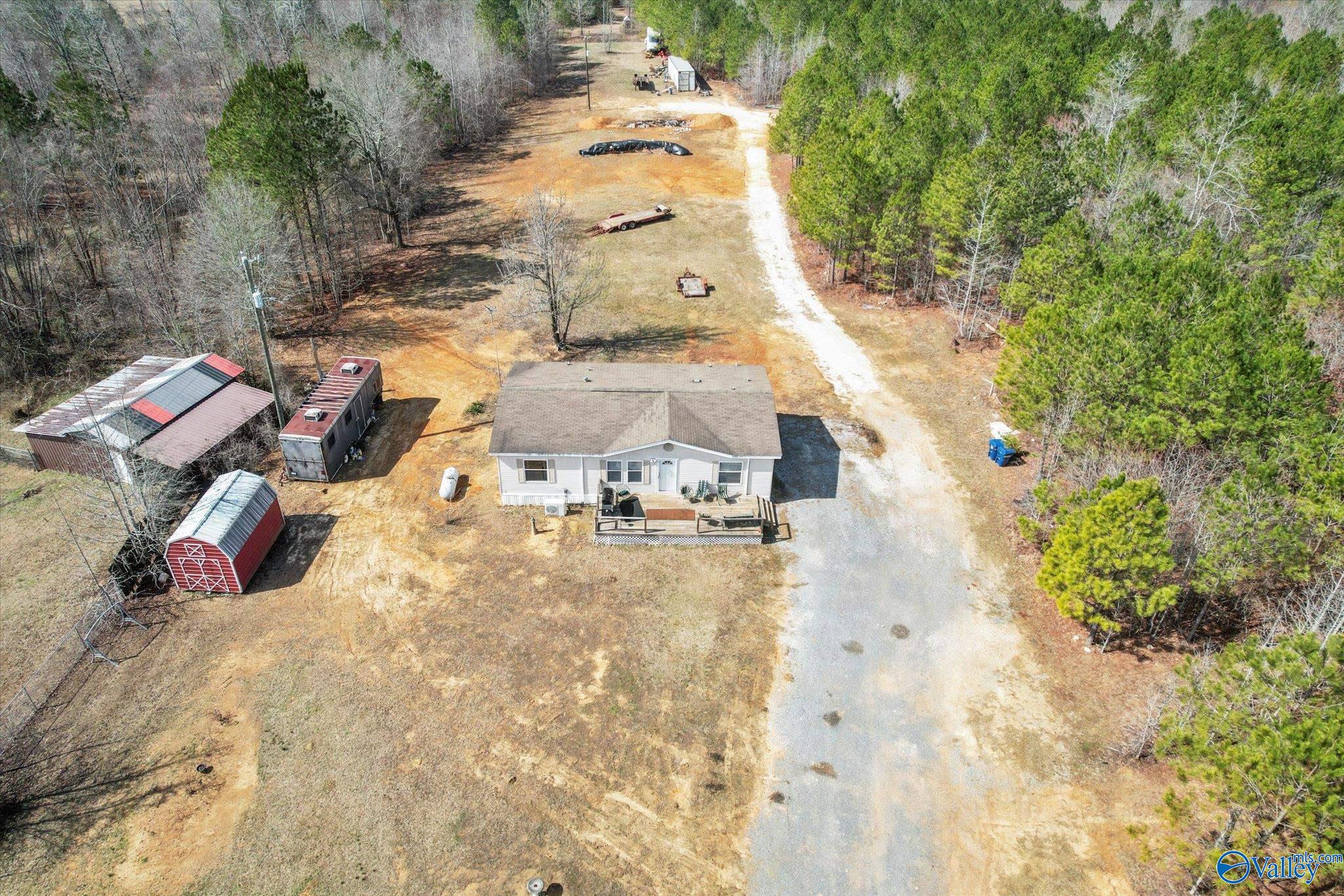 5565 Rock Springs Road