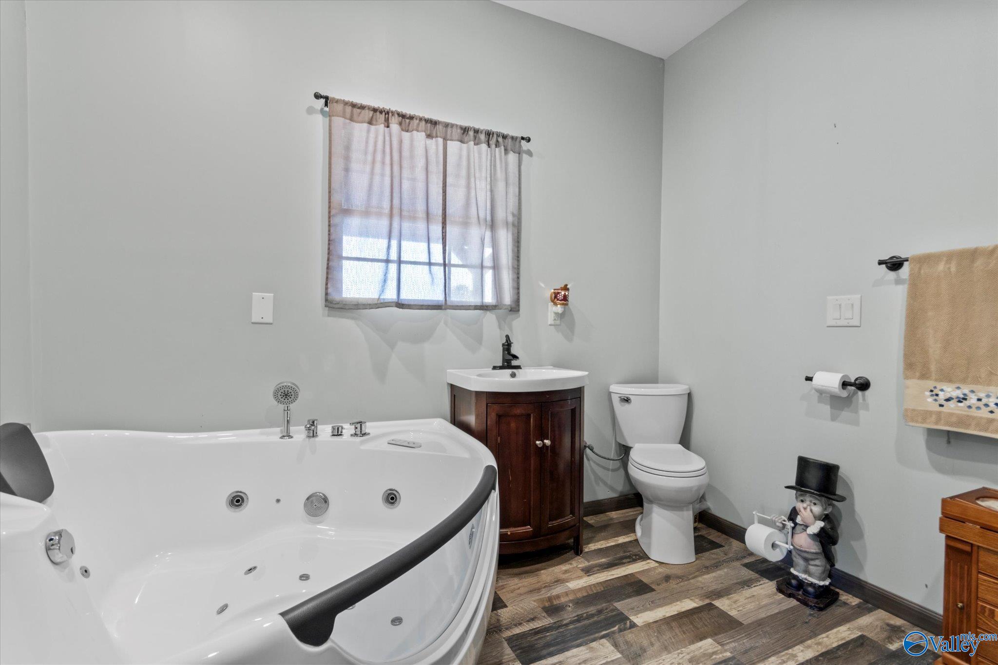 5477 Wyeth Mountain Road