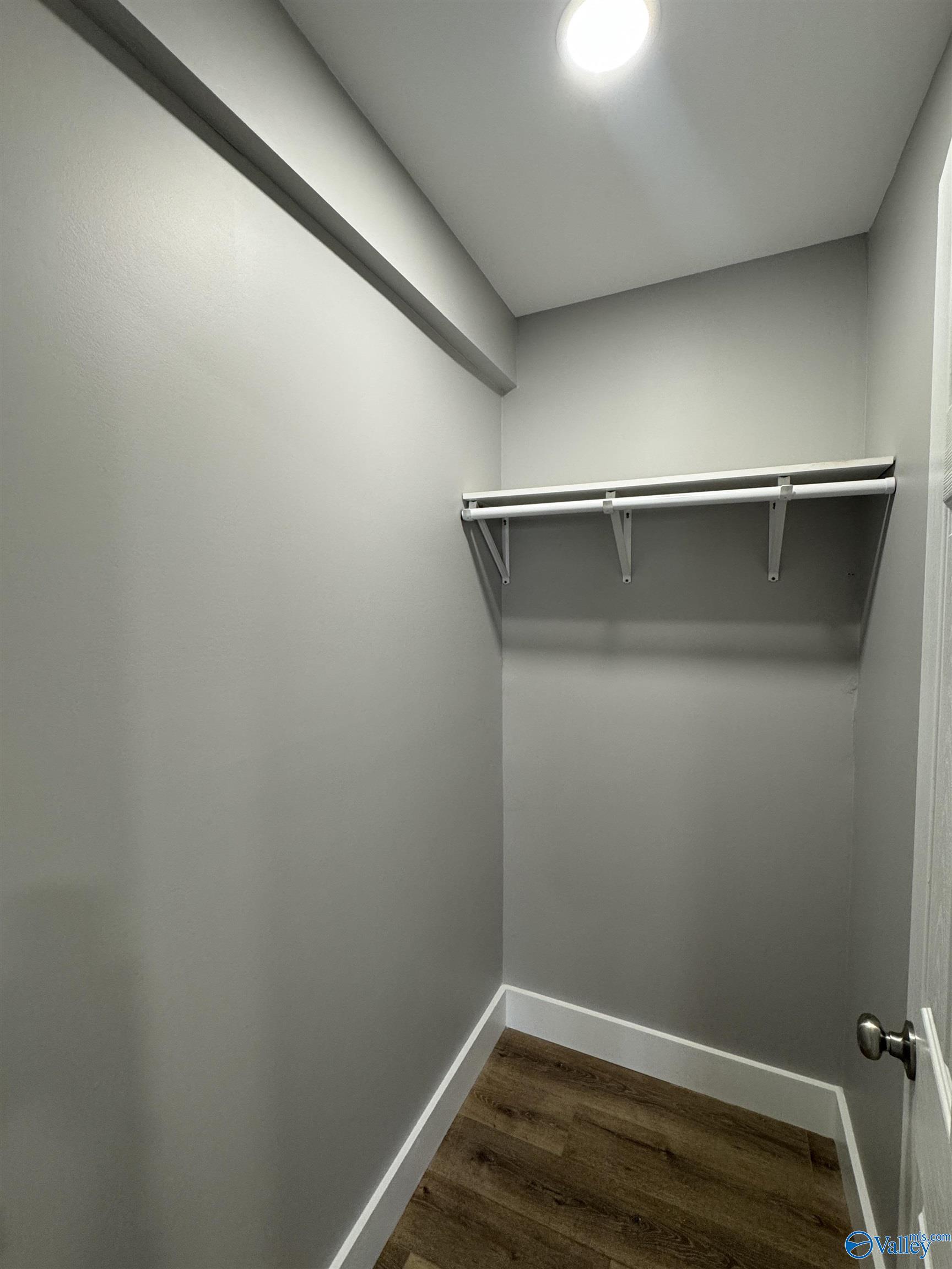 1017 Edgemont Street