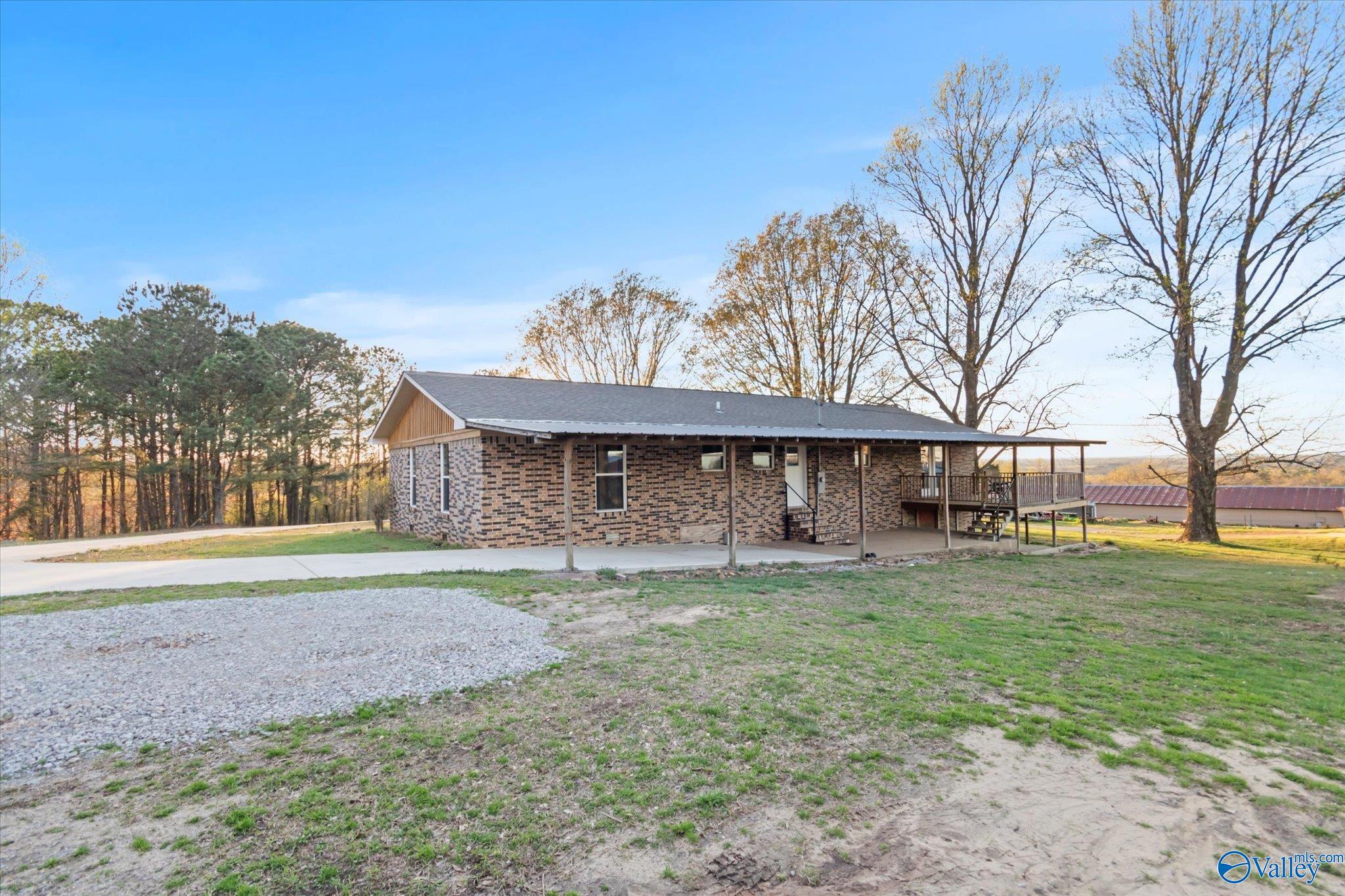 1667 Cove Spring Road