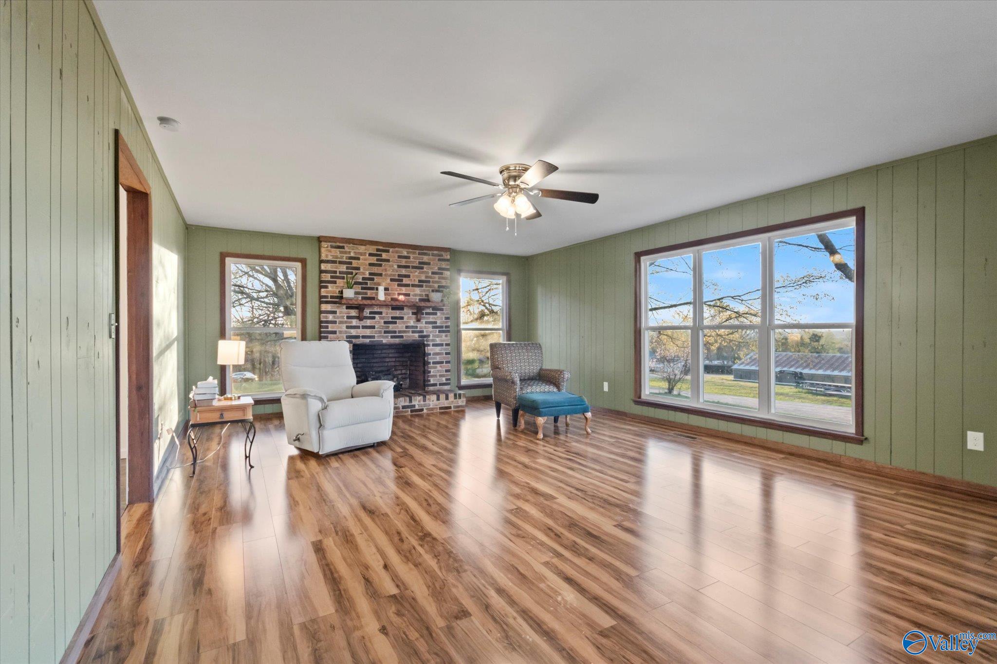 1667 Cove Spring Road