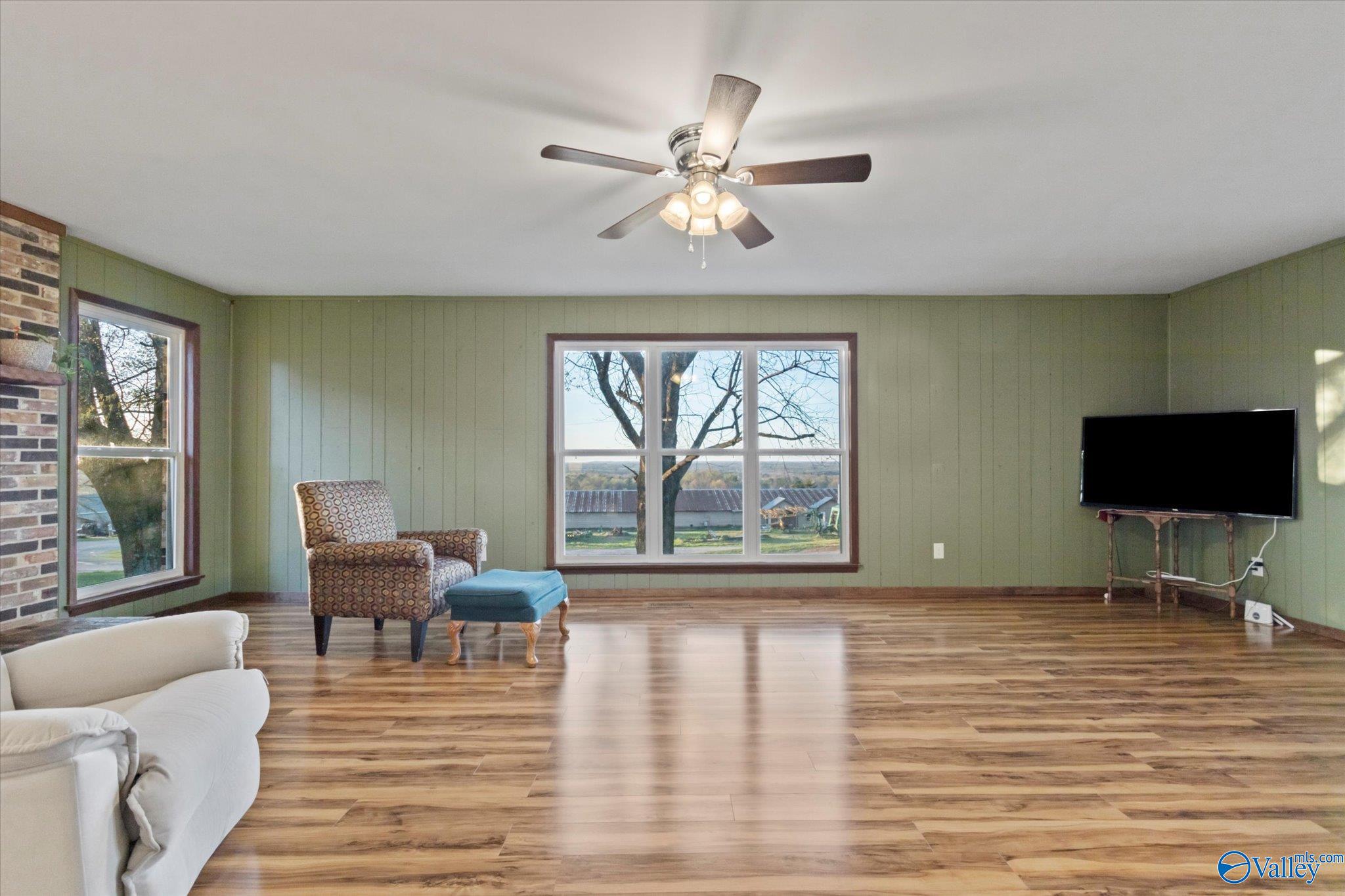 1667 Cove Spring Road