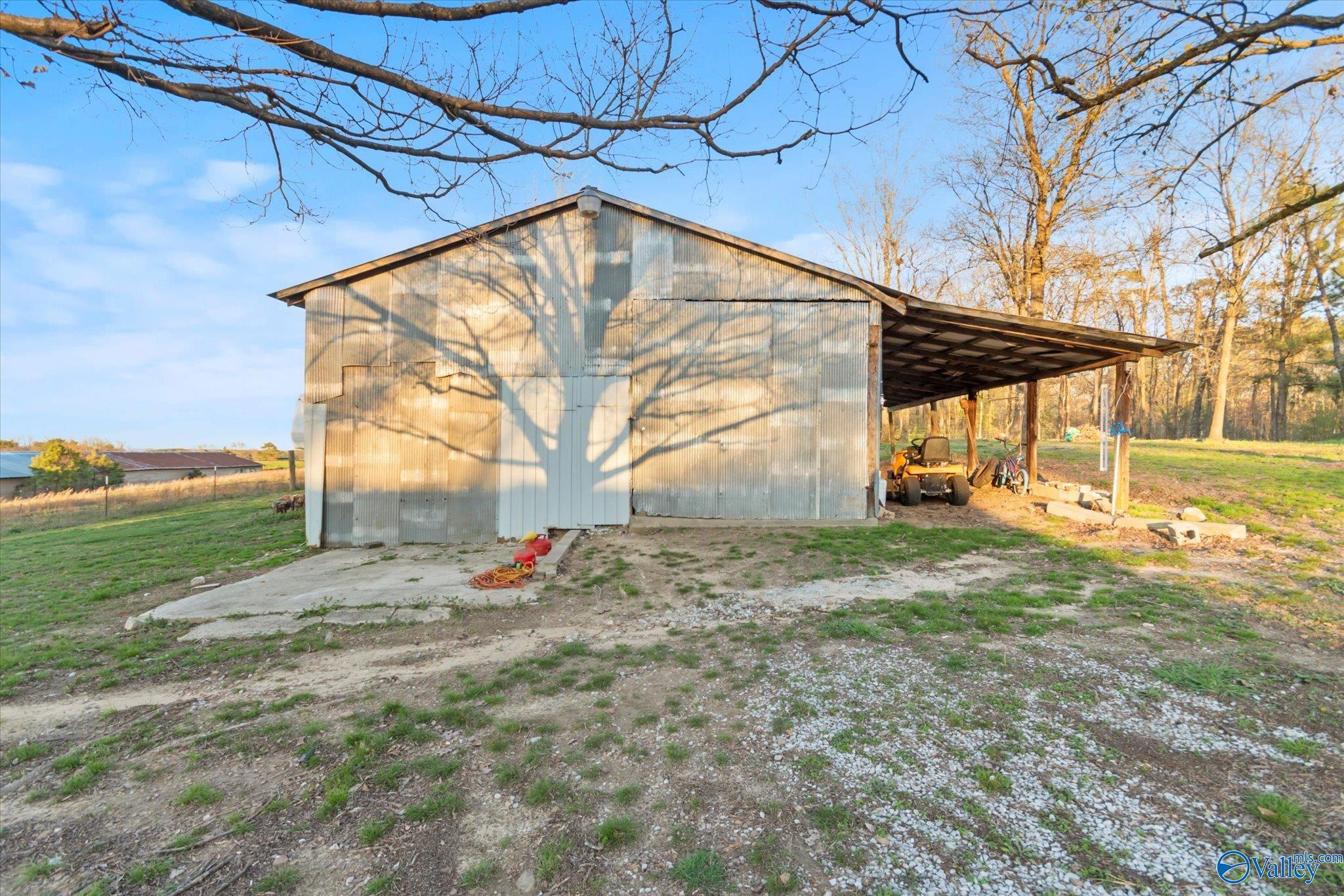 1667 Cove Spring Road