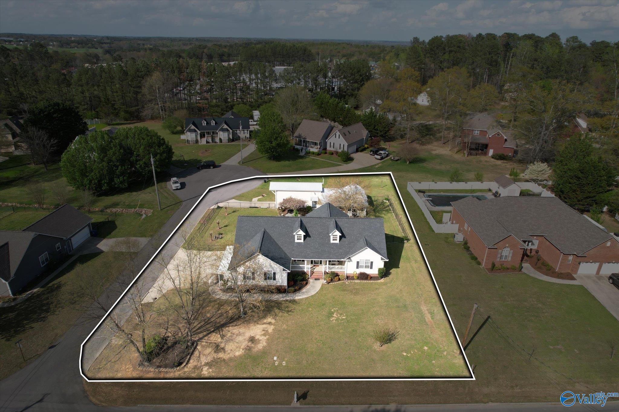 1327 Ponderosa Avenue