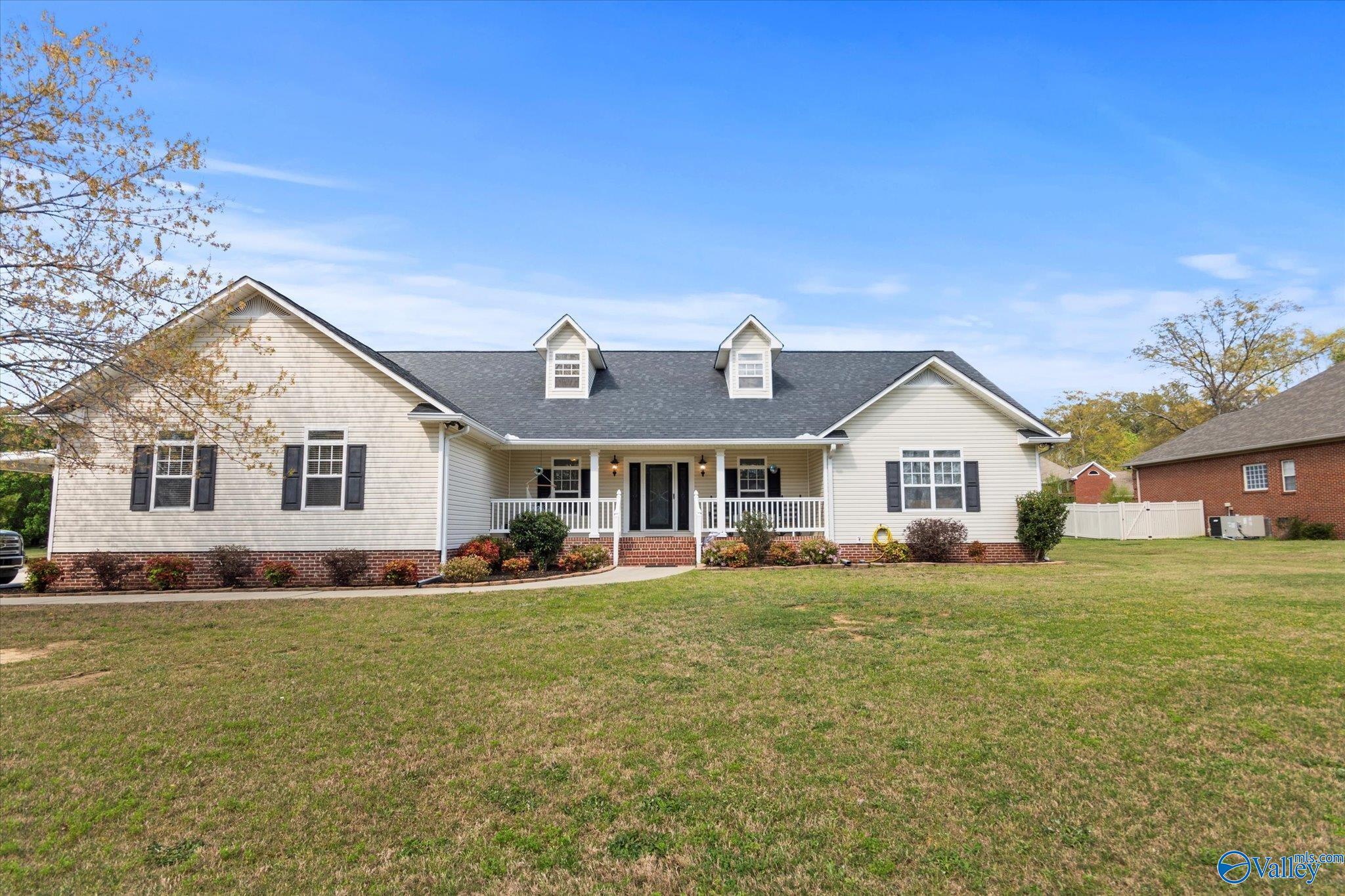 1327 Ponderosa Avenue