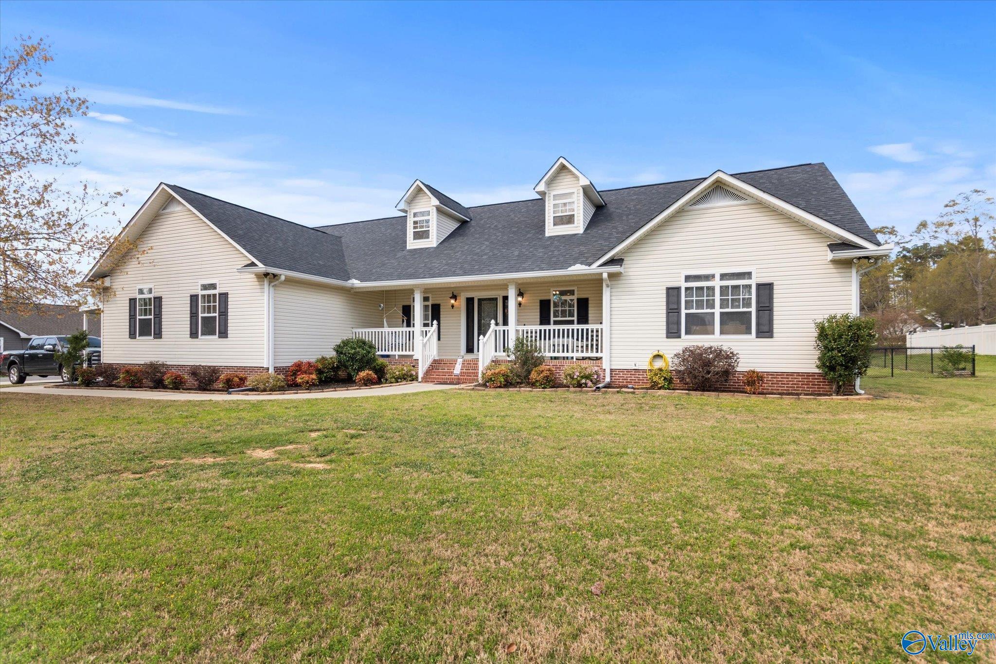 1327 Ponderosa Avenue