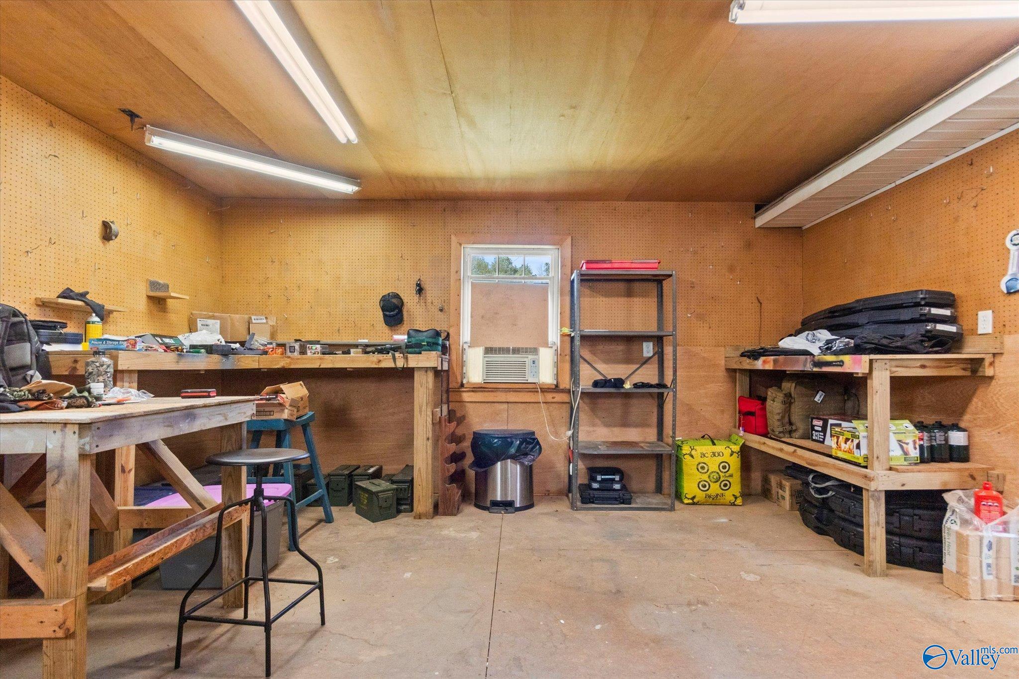 1327 Ponderosa Avenue