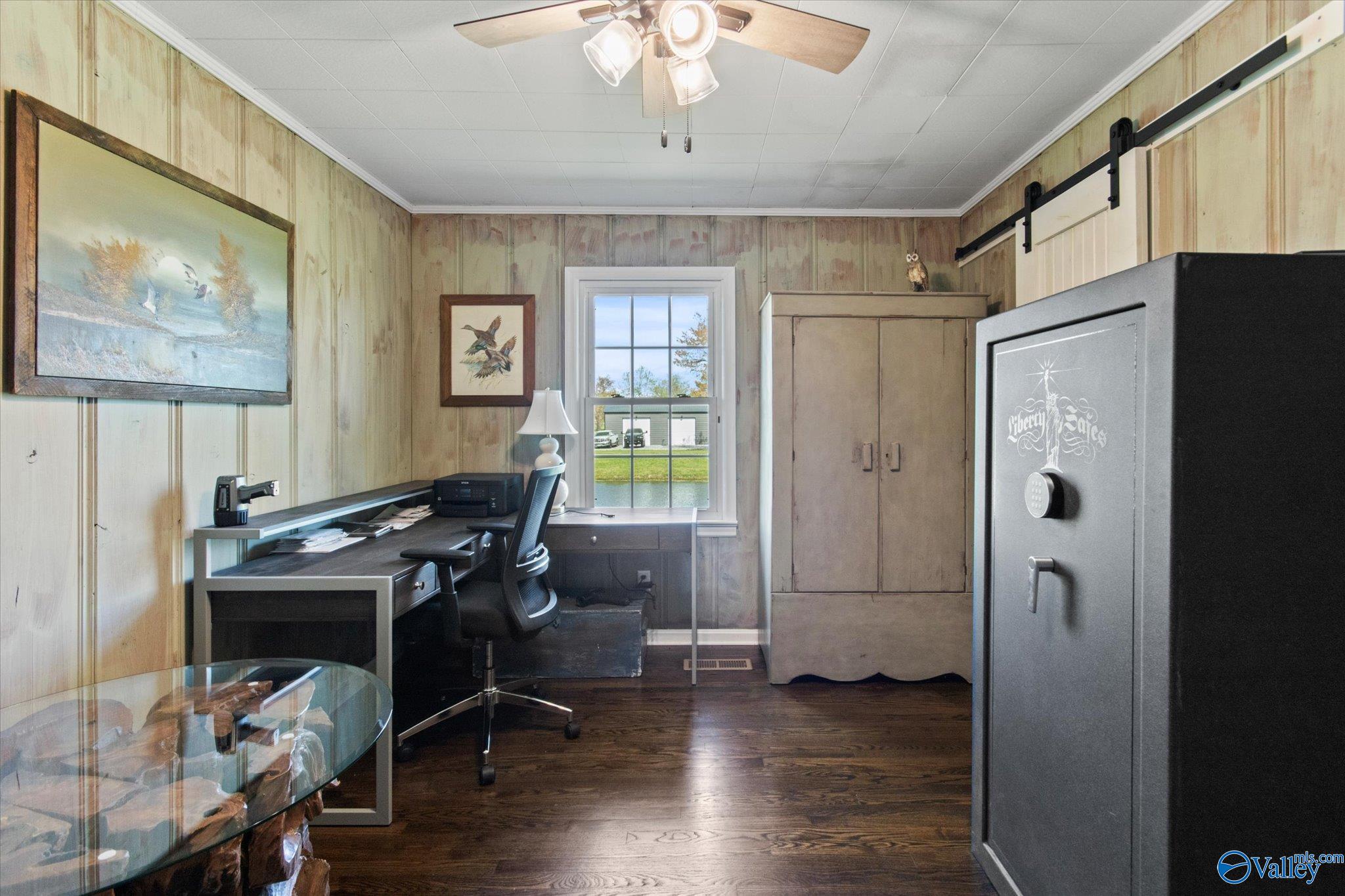 447 East Henderson Road