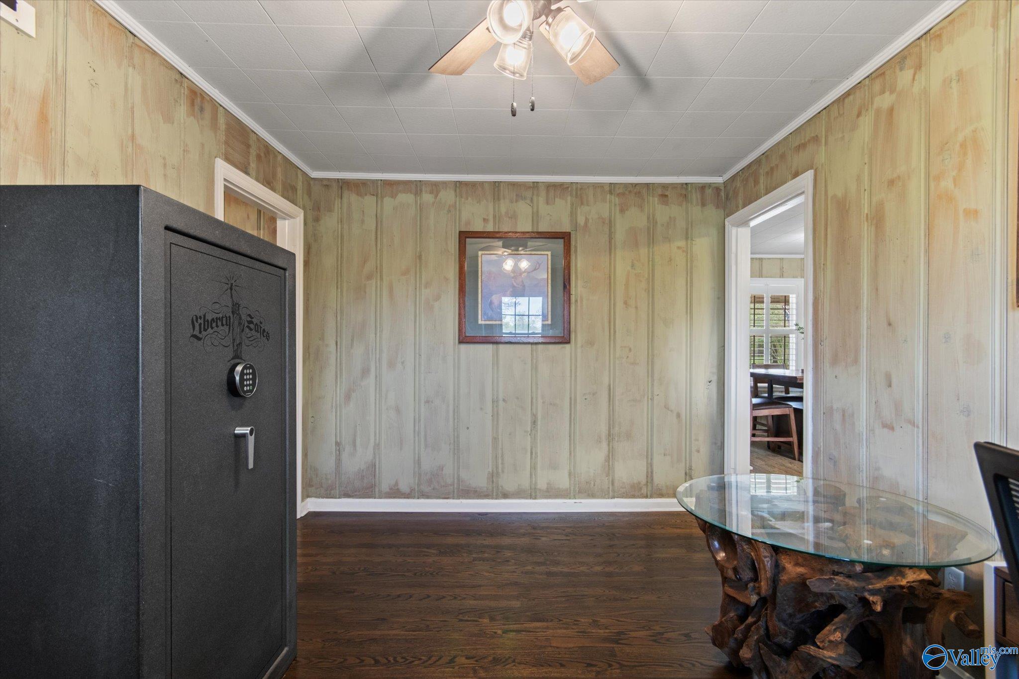 447 East Henderson Road