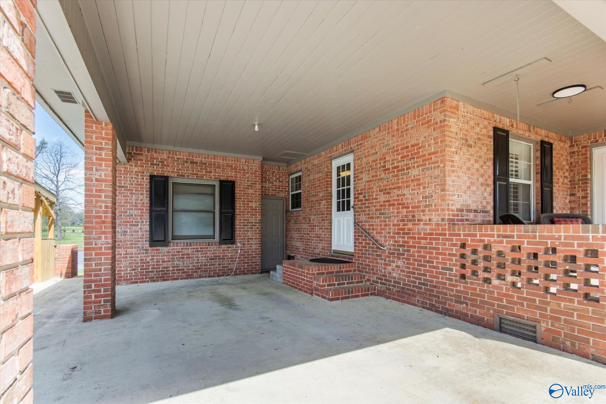 447 East Henderson Road