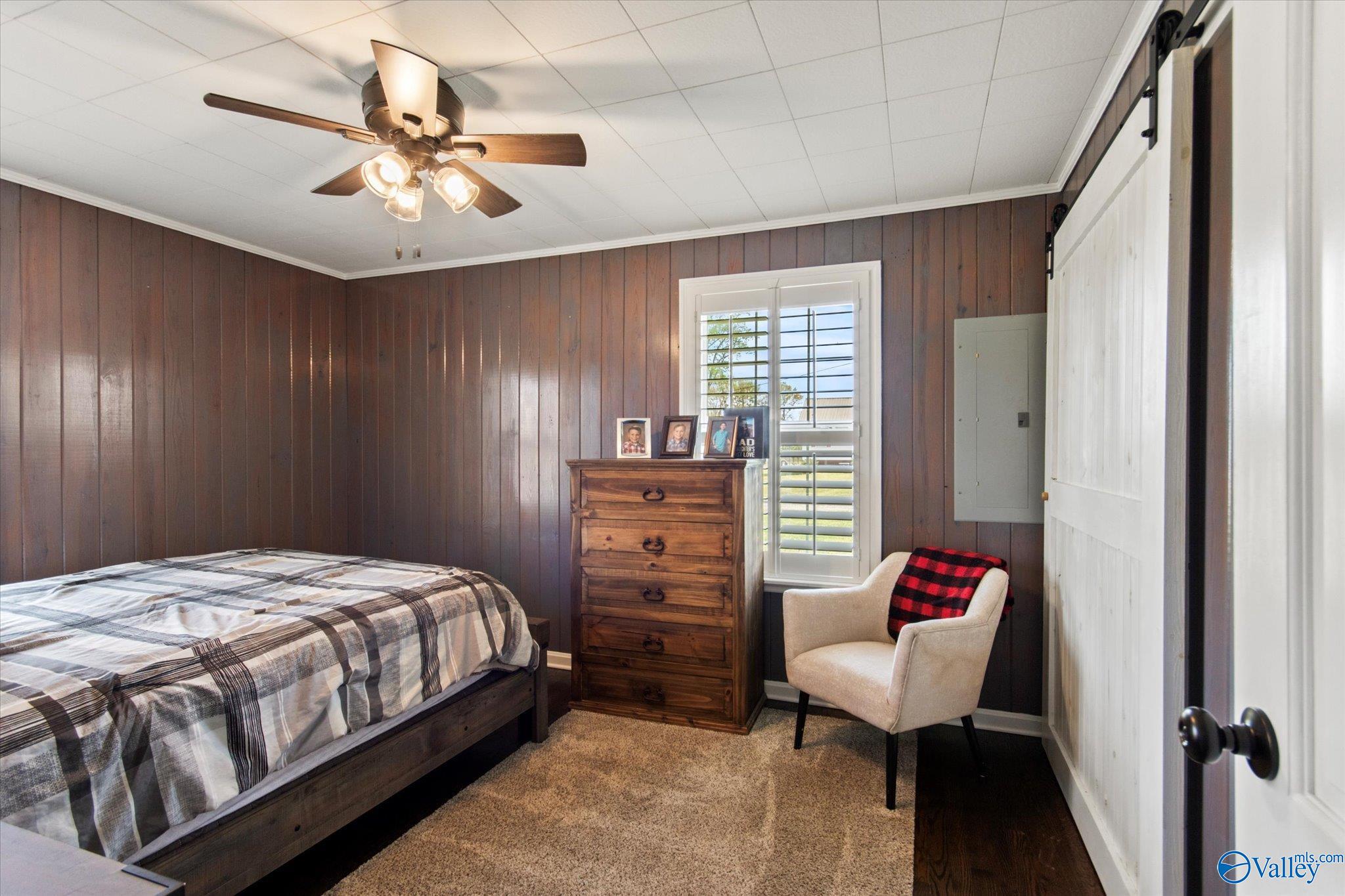 447 East Henderson Road