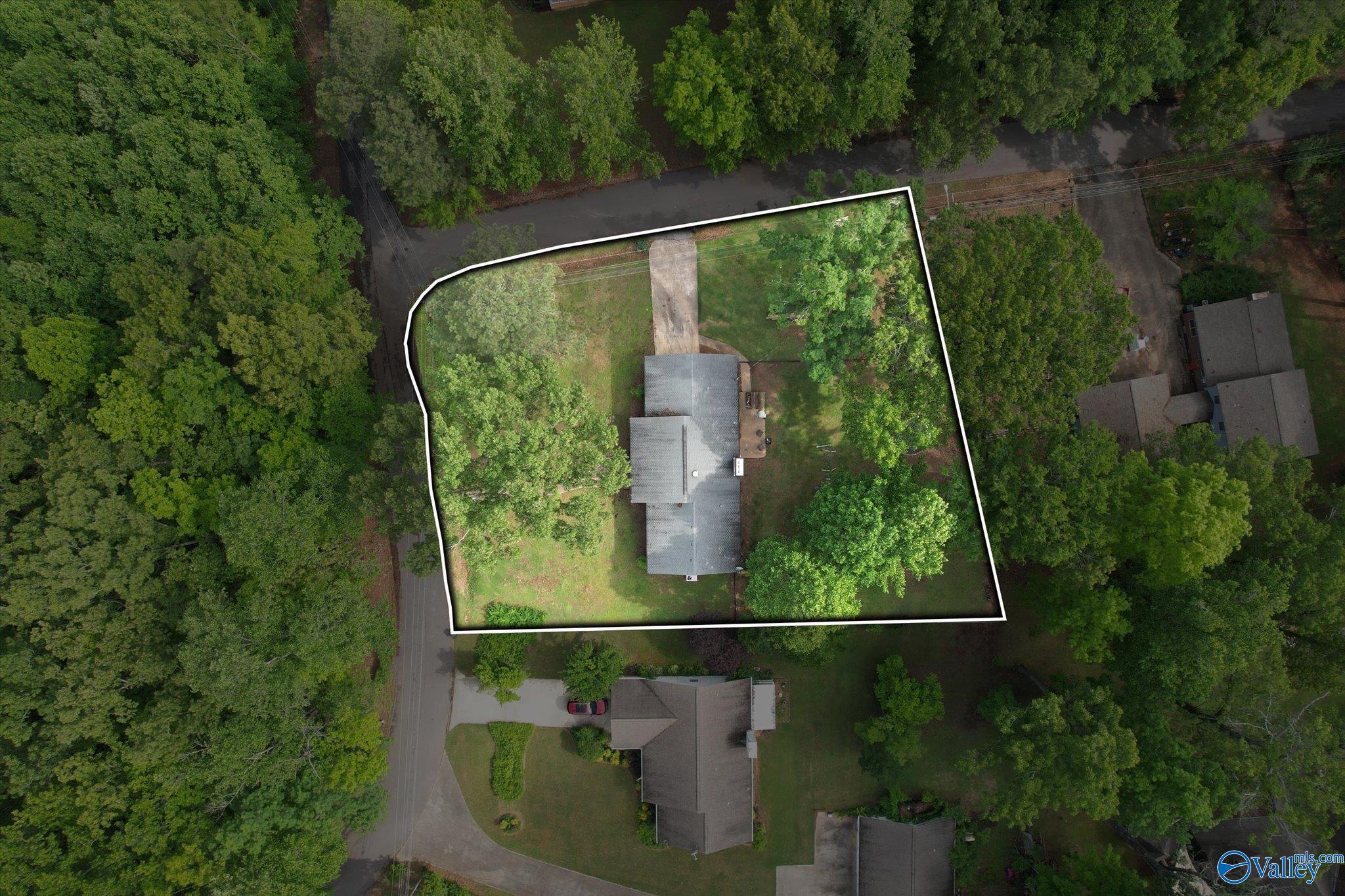 100 Cumberland Circle