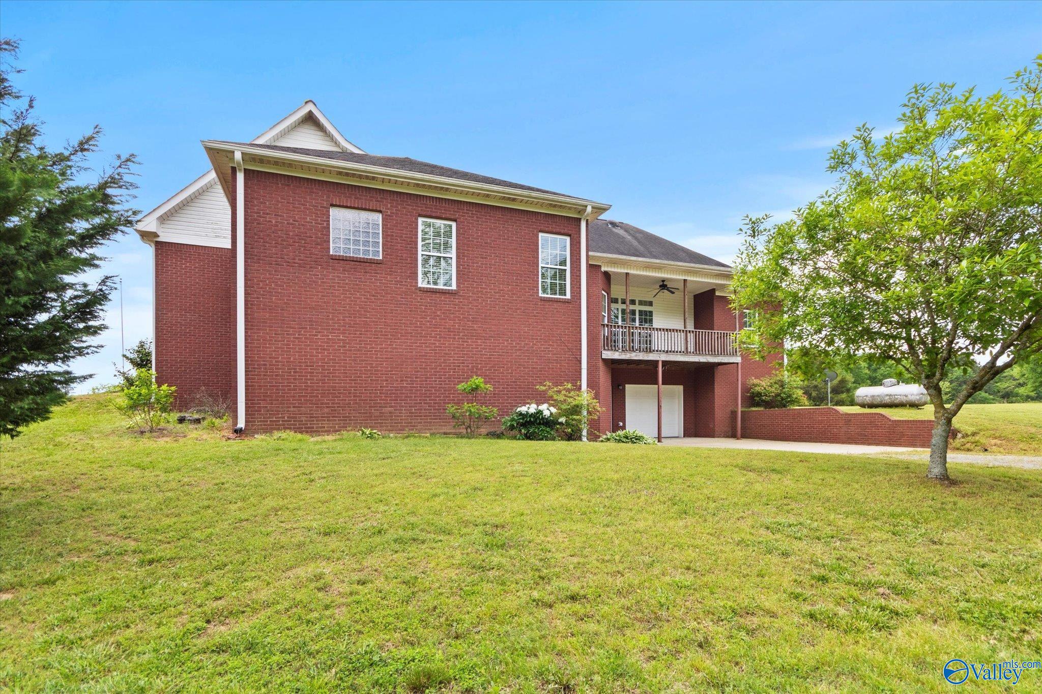 1545 County Road 1859