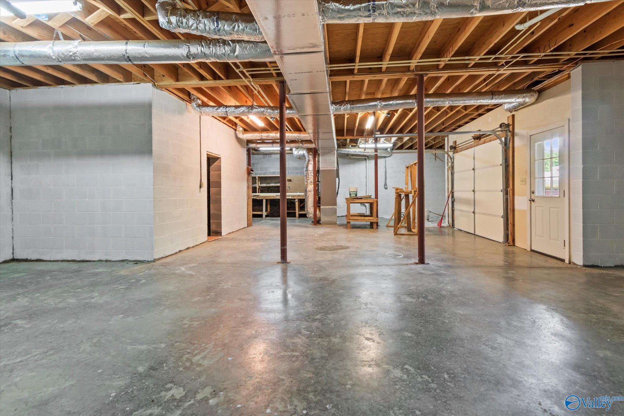 1545 County Road 1859