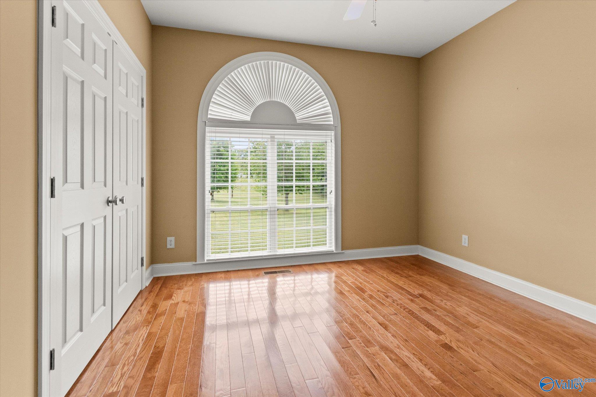 1545 County Road 1859