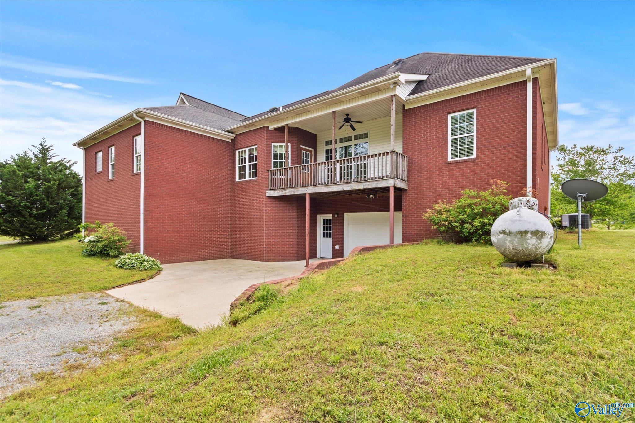 1545 County Road 1859