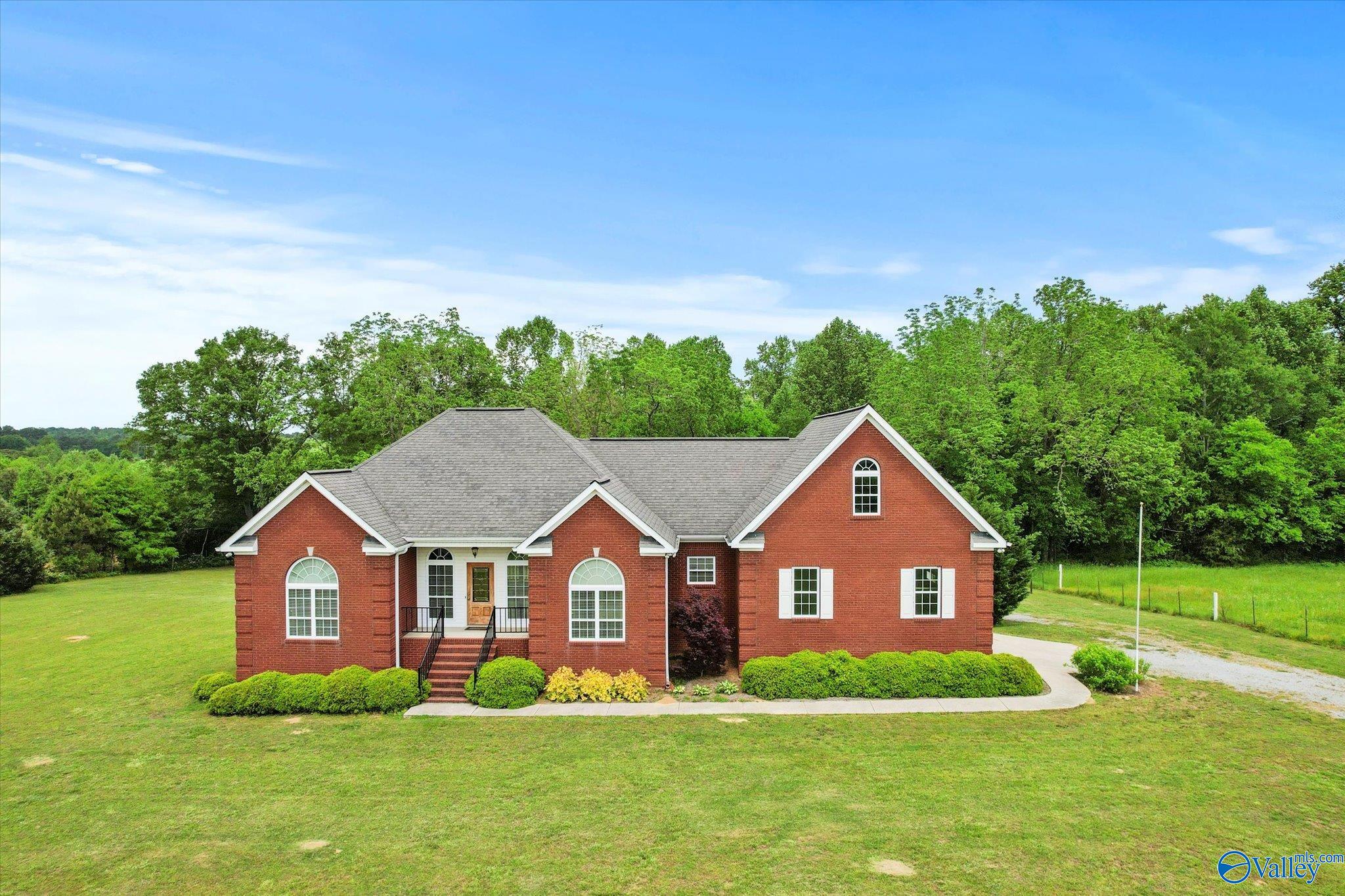 1545 County Road 1859