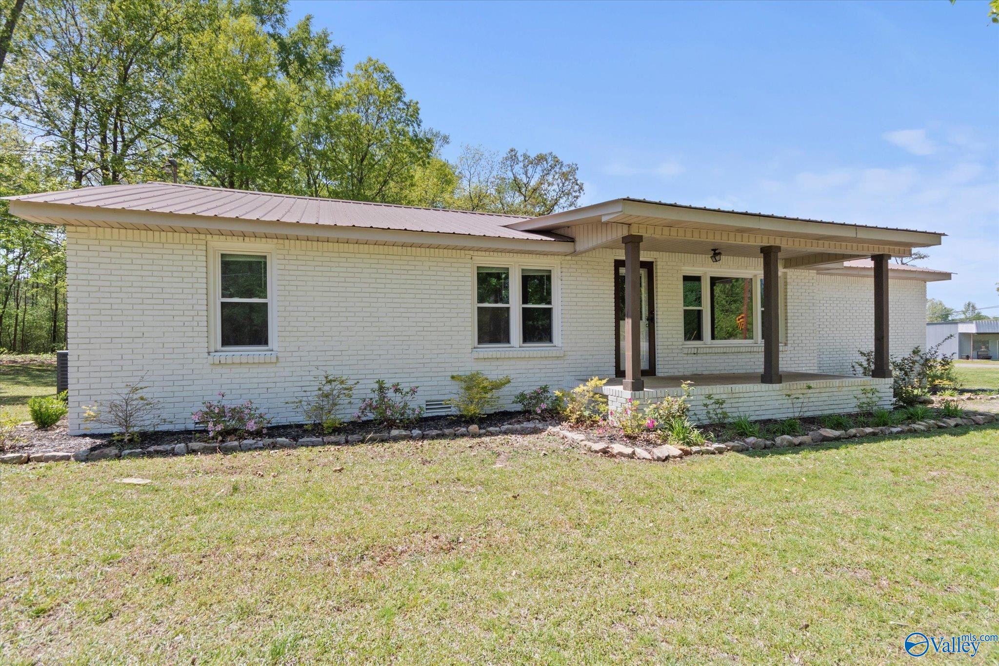 2285 Georgia Mountain Road