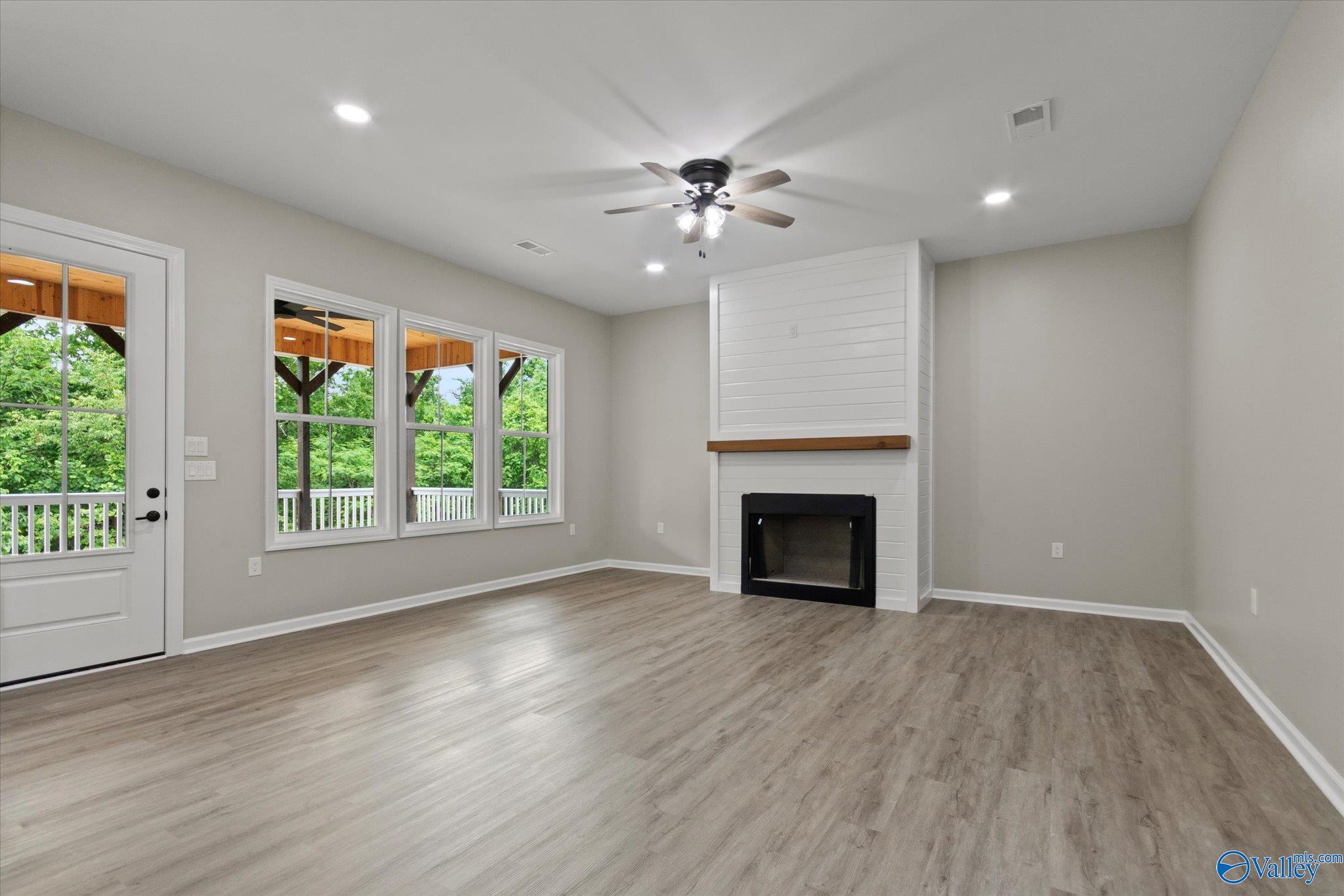 257 Tara Road