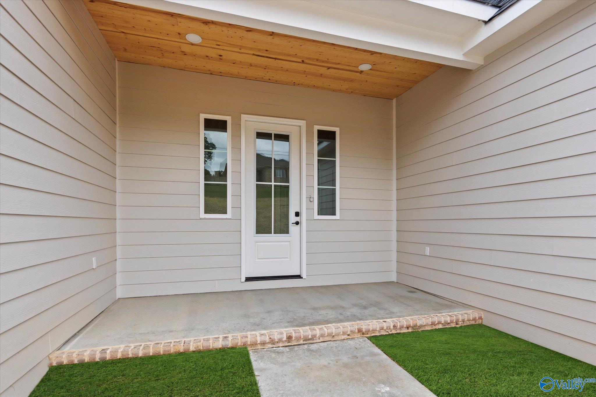 257 Tara Road