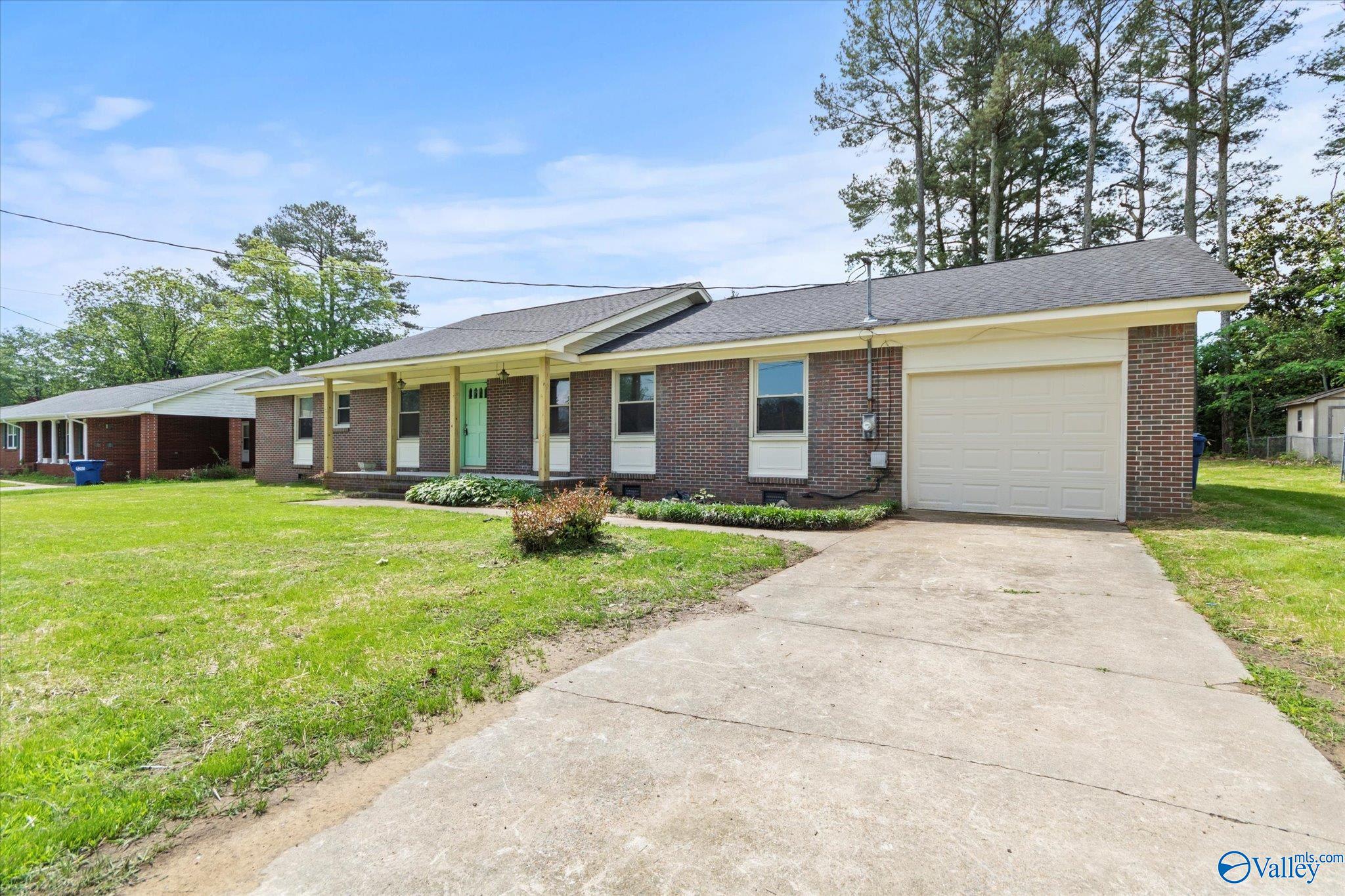 407 Peach Avenue