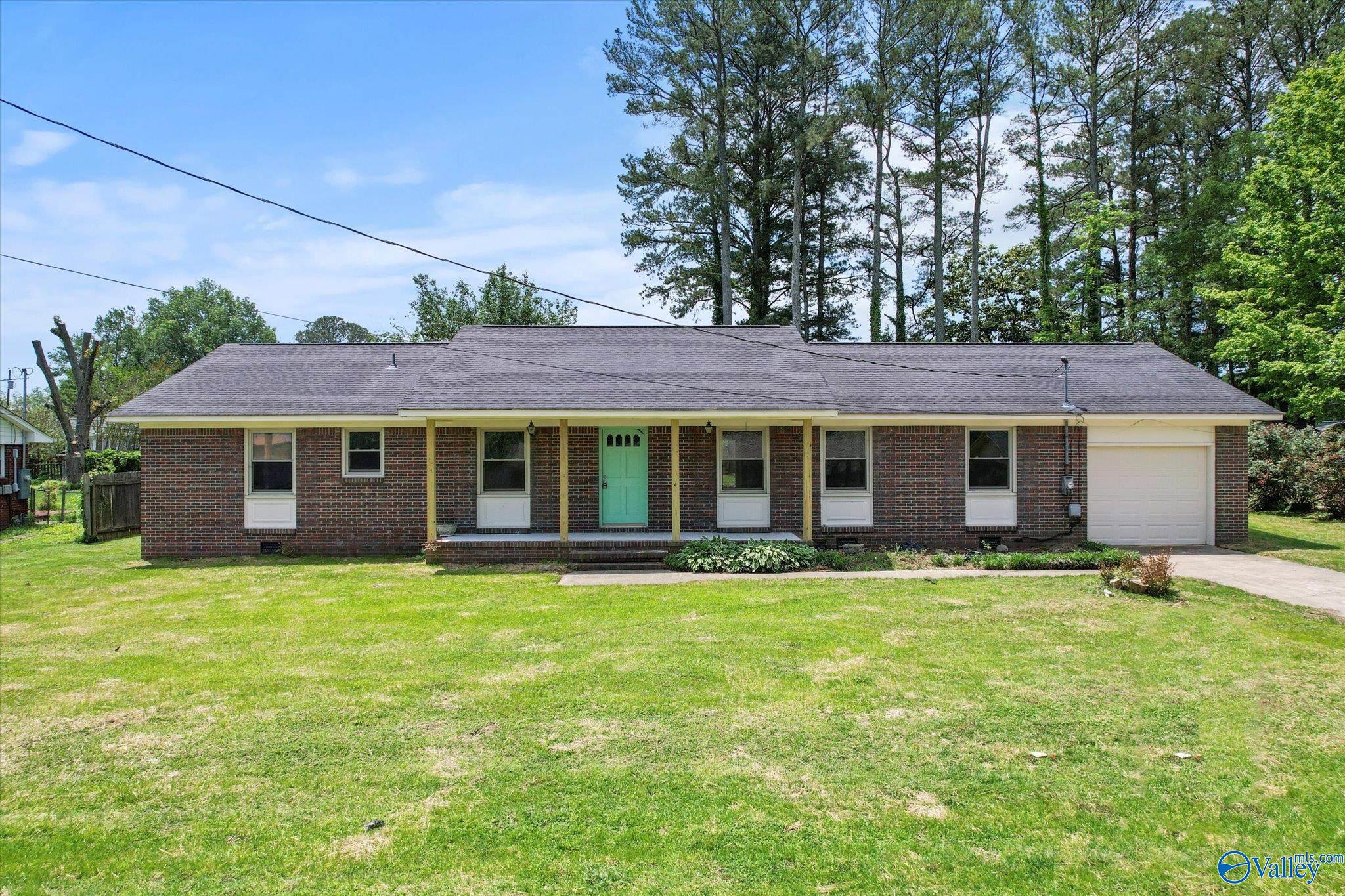 407 Peach Avenue