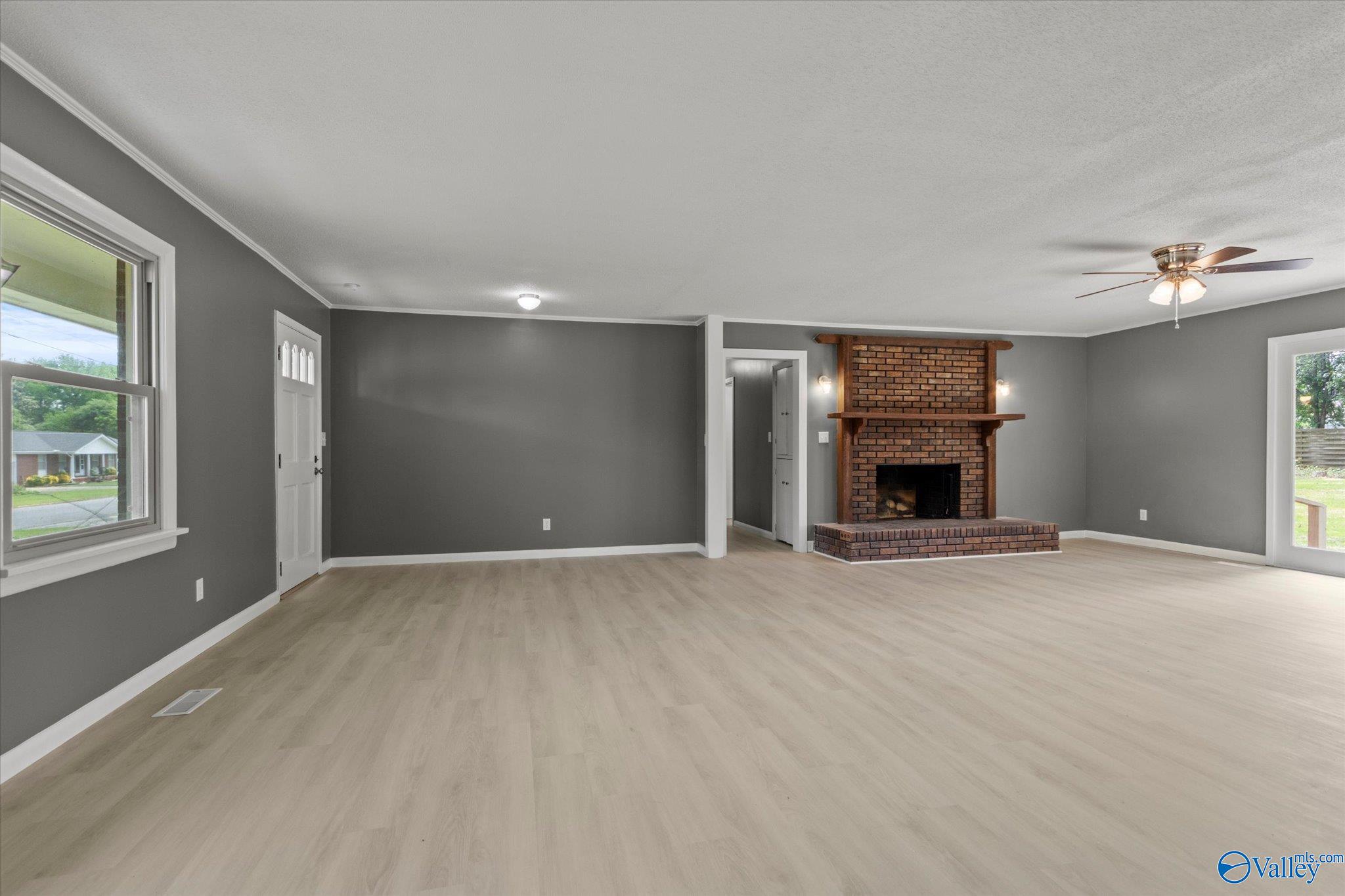 407 Peach Avenue