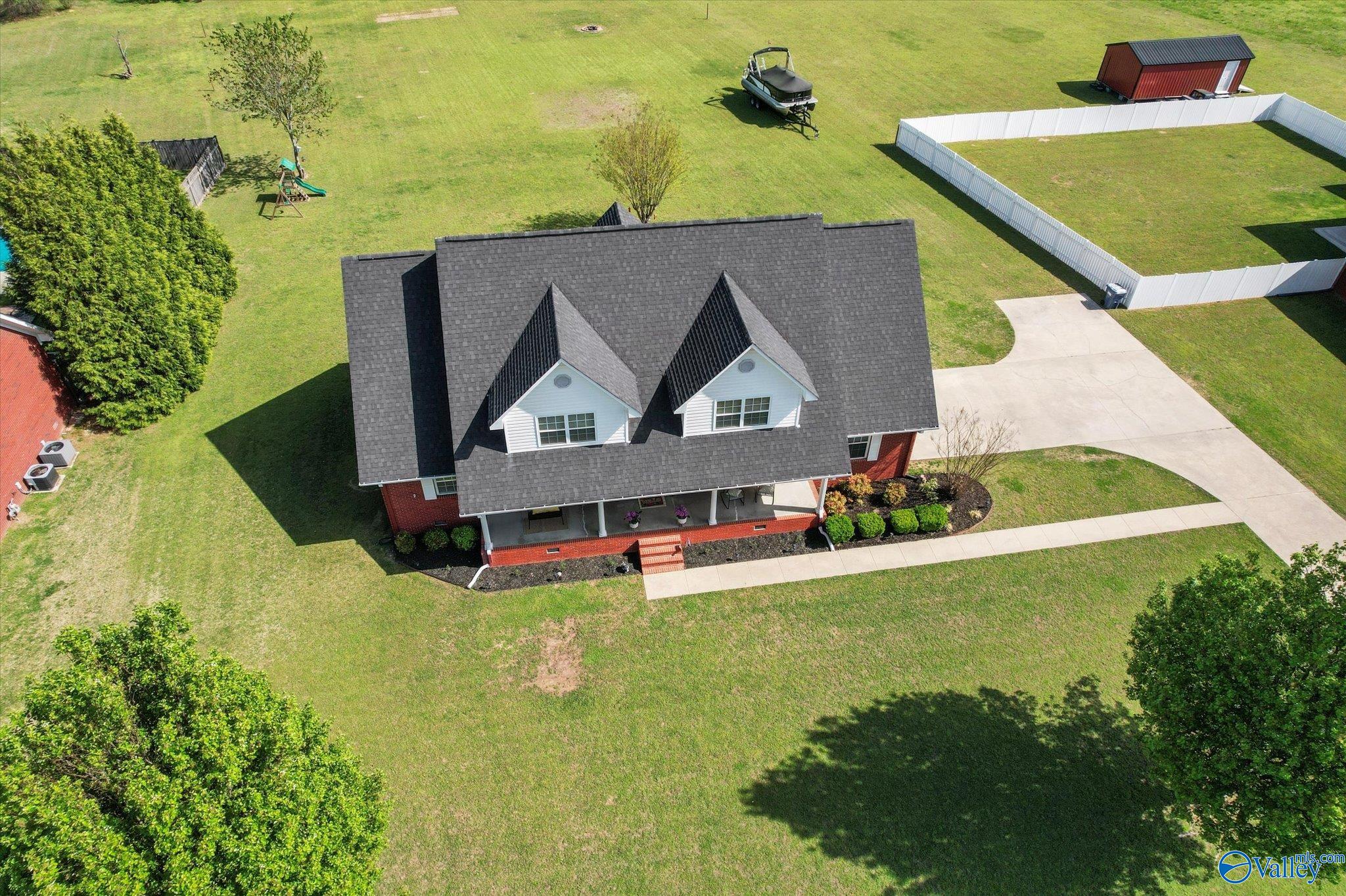 1032 East Main Street