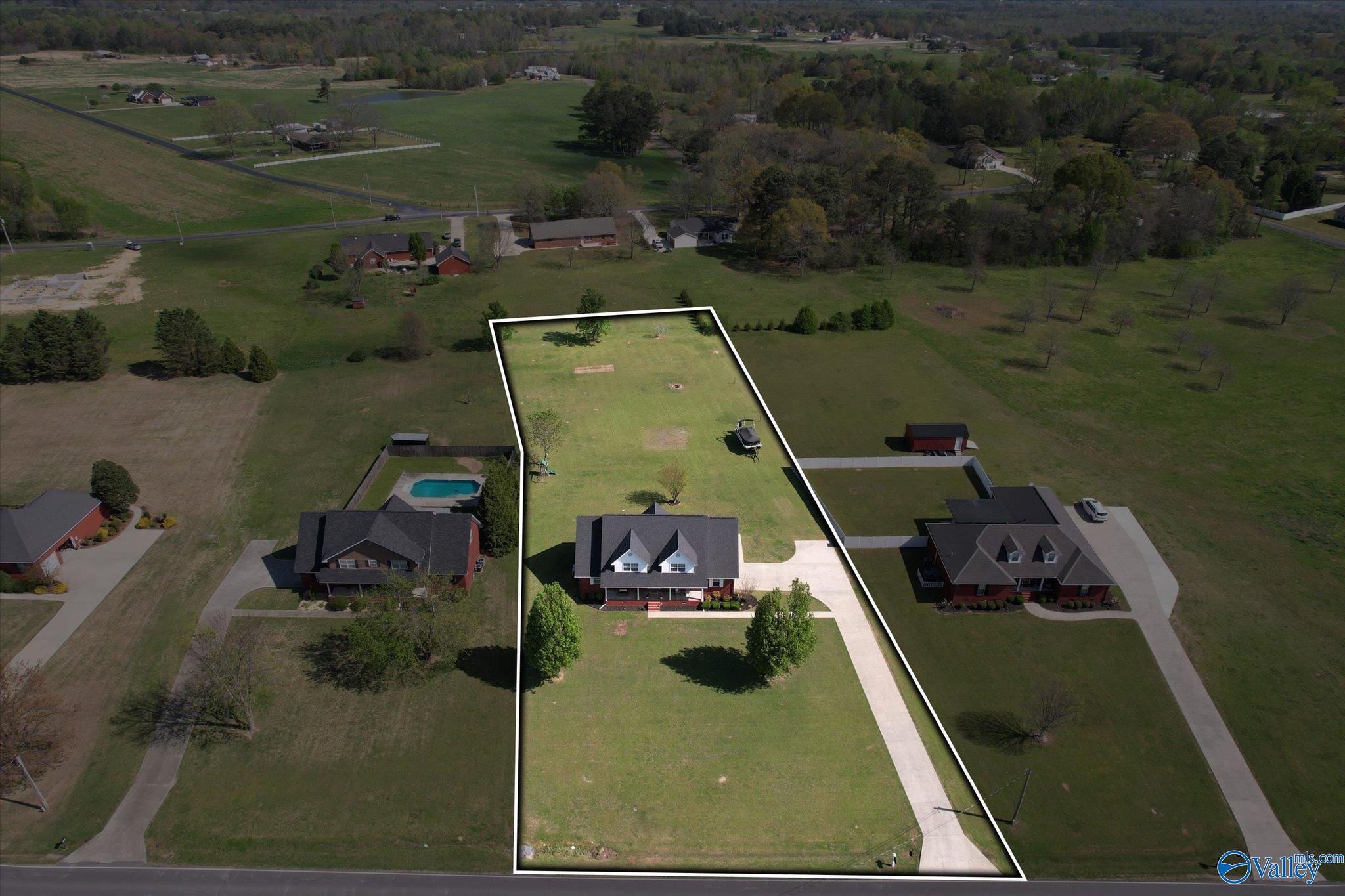 1032 East Main Street